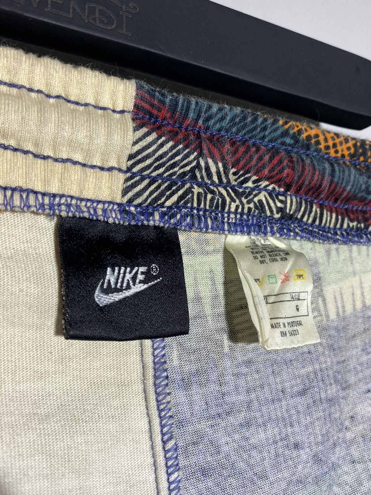 Nike 🔥 VINTAGE 90s NIKE ALL OVERPRINT RARE BASKETBALL SHORTS Size US 34 / EU 50 - 12 Thumbnail
