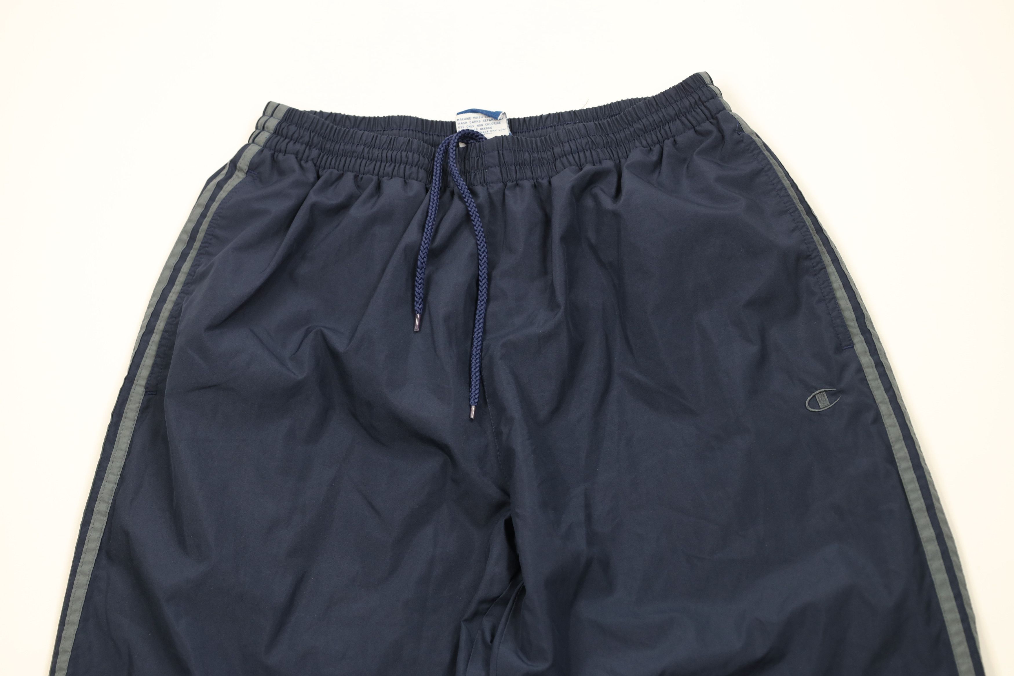 Champion Vintage 90s Champion Lined Wide Leg Windbreaker Pants Blue Size US 34 / EU 50 - 2 Thumbnail