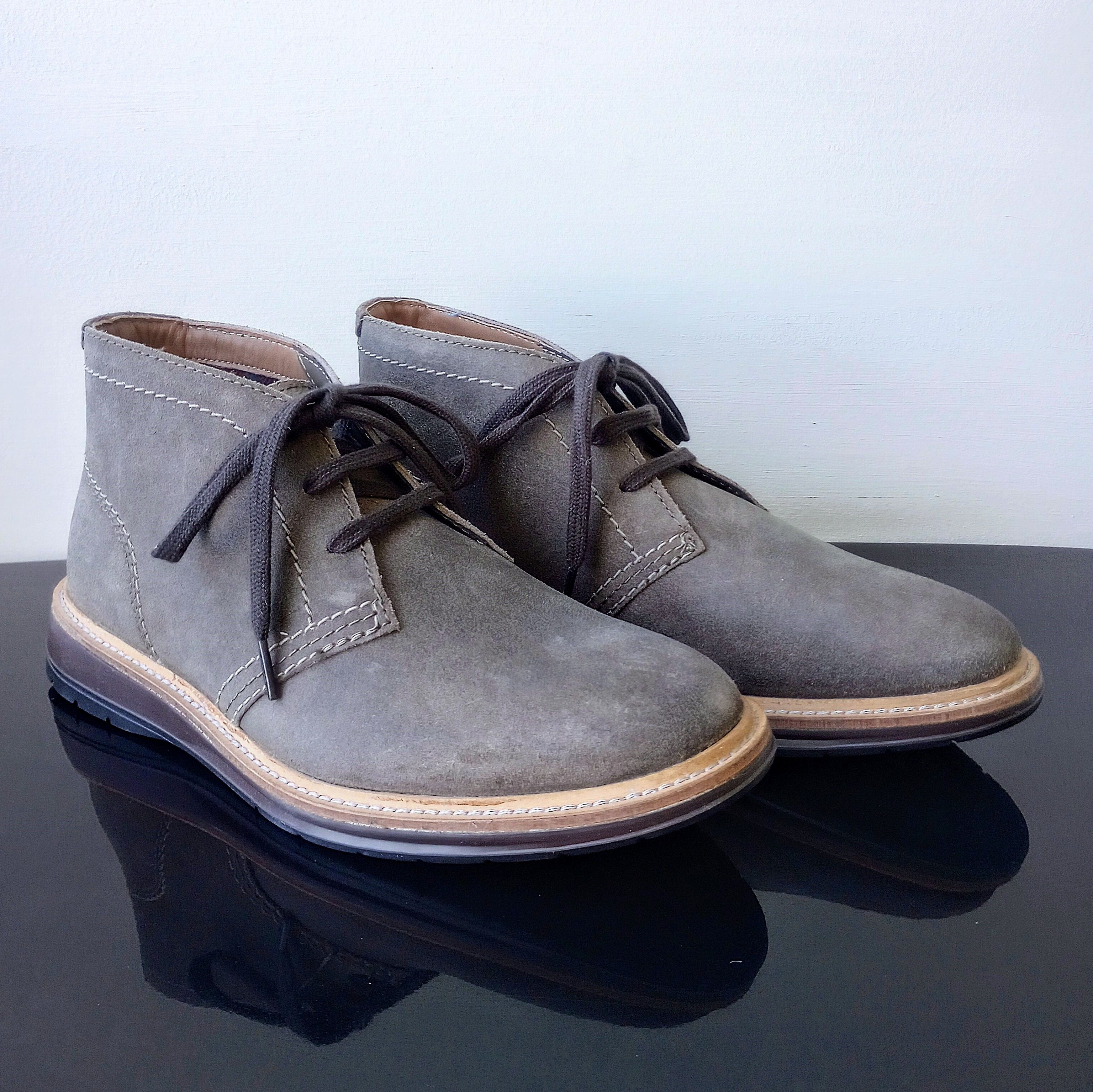 Clarks Clarks Men Chantry Mid Chukka Boot in Waxy Suede Grey Size US 8 / EU 41 - 2 Thumbnail