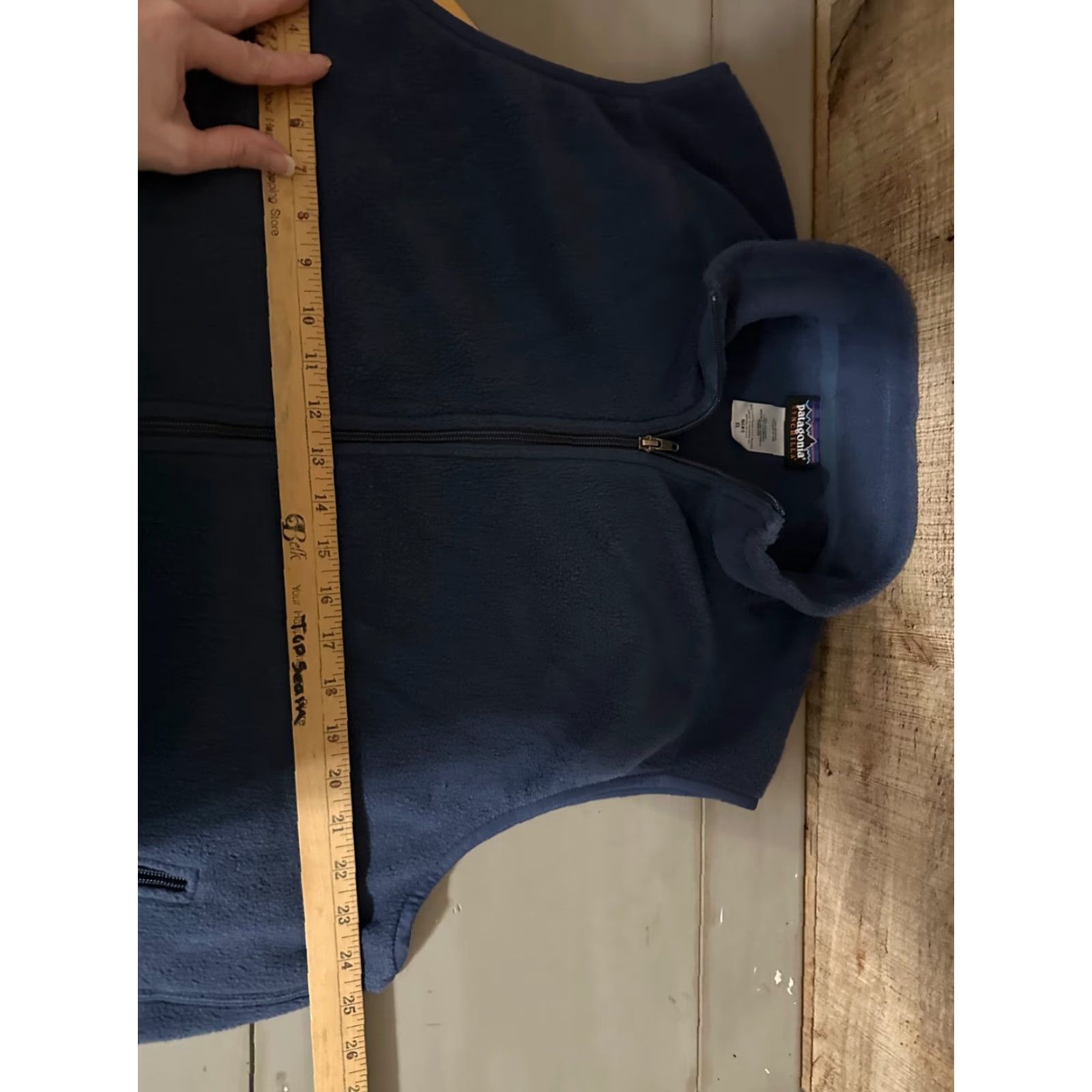 Patagonia VINTAGE Patagonia Synchilla Vest Navy XL Full Zip Stand-Up Collar Hiking Men Regular Solid Polyester Fleece 90s Outdoor Casual Winter Spring Fall Size US XL / EU 56 / 4 - 5 Thumbnail