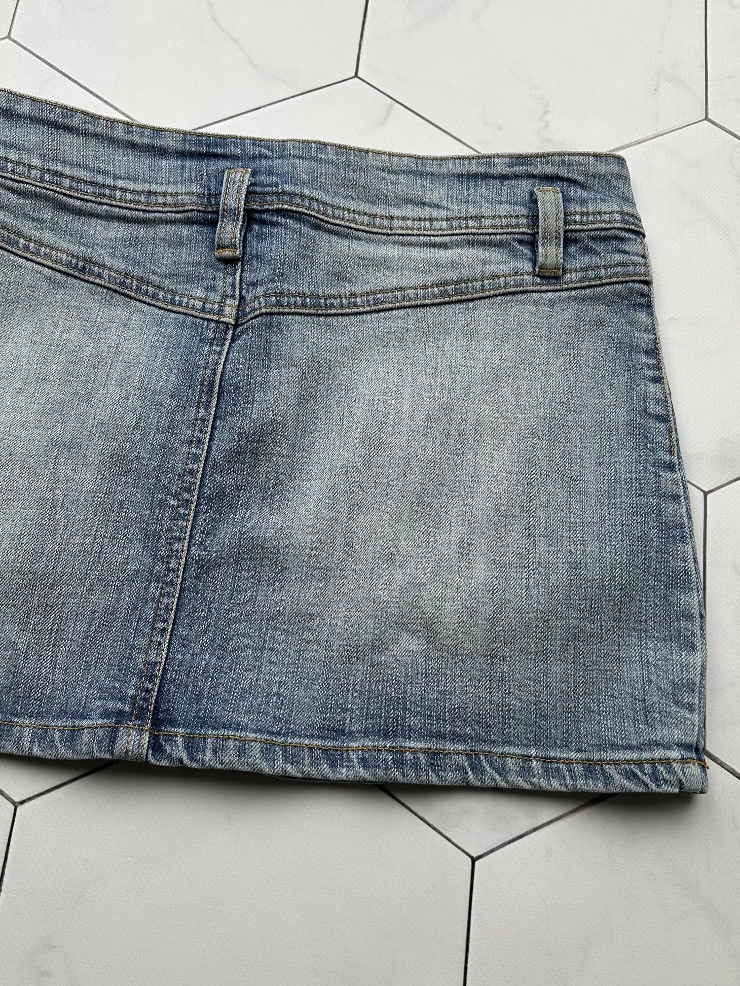 Japanese Brand Vintage Zipped Mini Skirt (B460)E2D15 Size 28" / US 6 / IT 42 - 6 Thumbnail