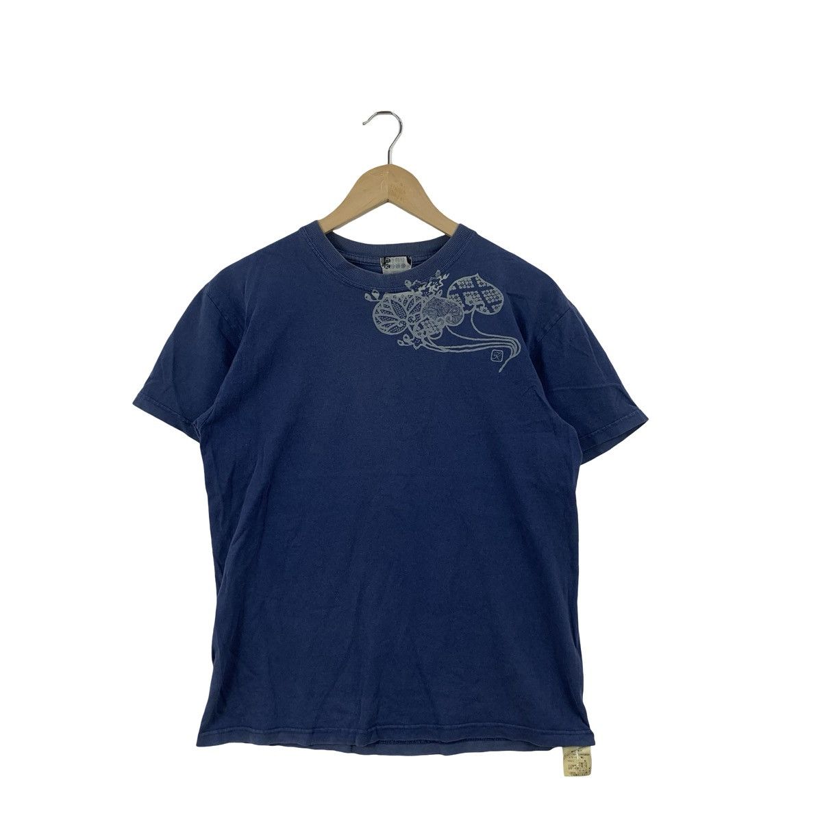 Takeo Kikuchi TAKEO KIKUCHI TOKYO COLLECTION Botanial Pattern Tee Shirt Size US S / EU 44-46 / 1 - 1 Thumbnail