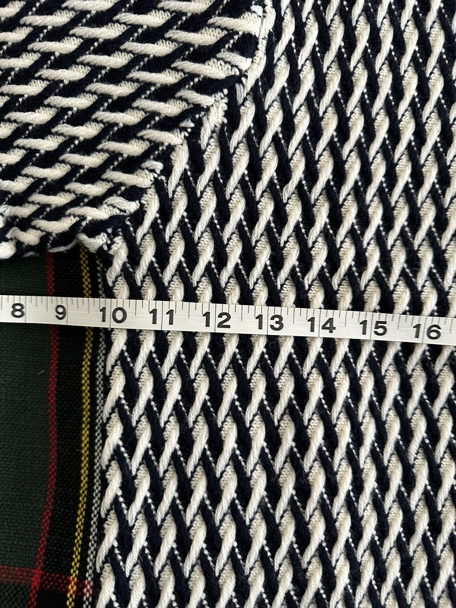 Sandro two-tone cable-knit sweater Size US S / EU 44-46 / 1 - 7 Thumbnail