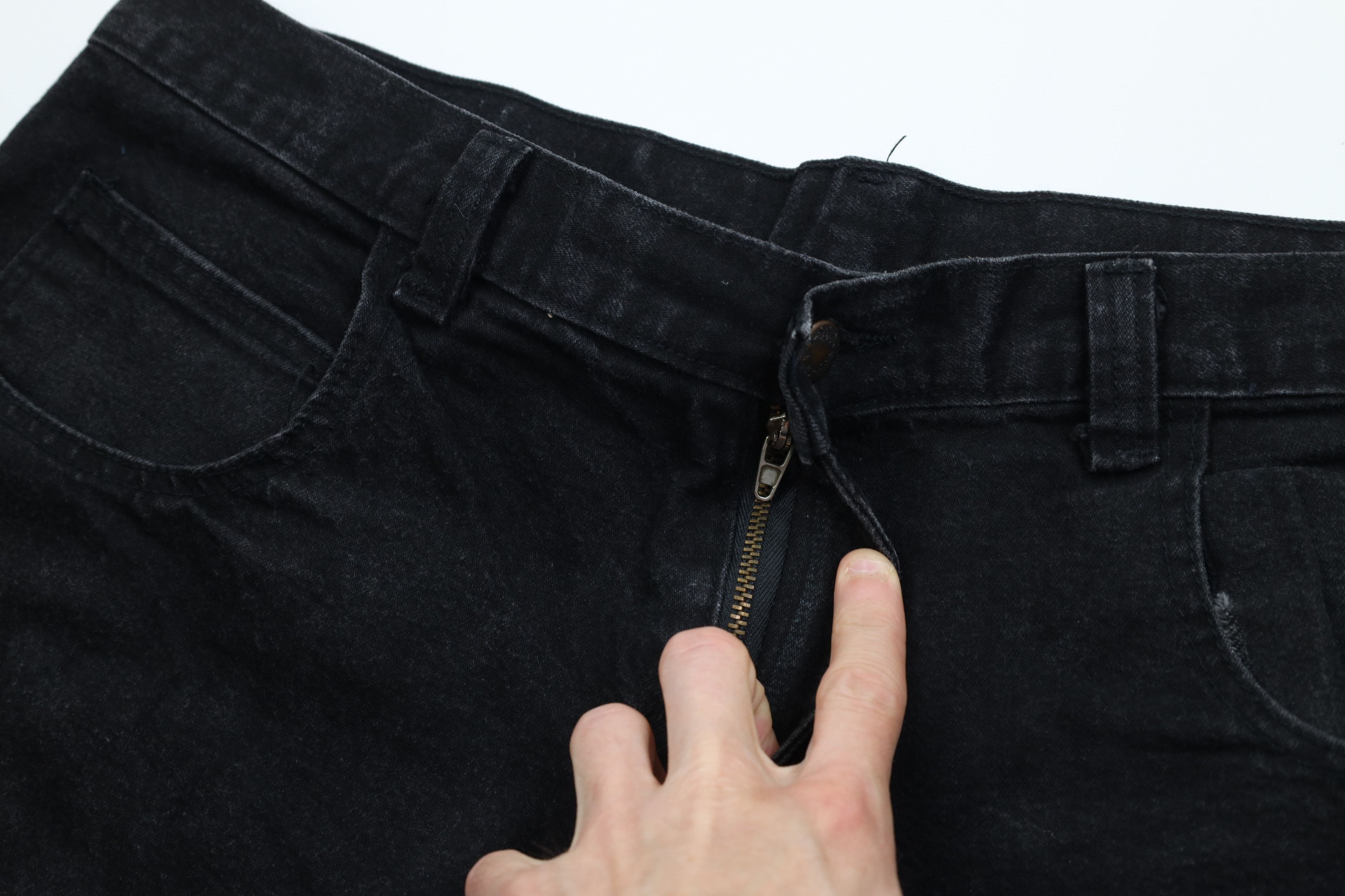Vintage Vintage 90s Y2K Streetwear Dungaree Denim Shorts Black Size US 38 / EU 54 - 5 Thumbnail