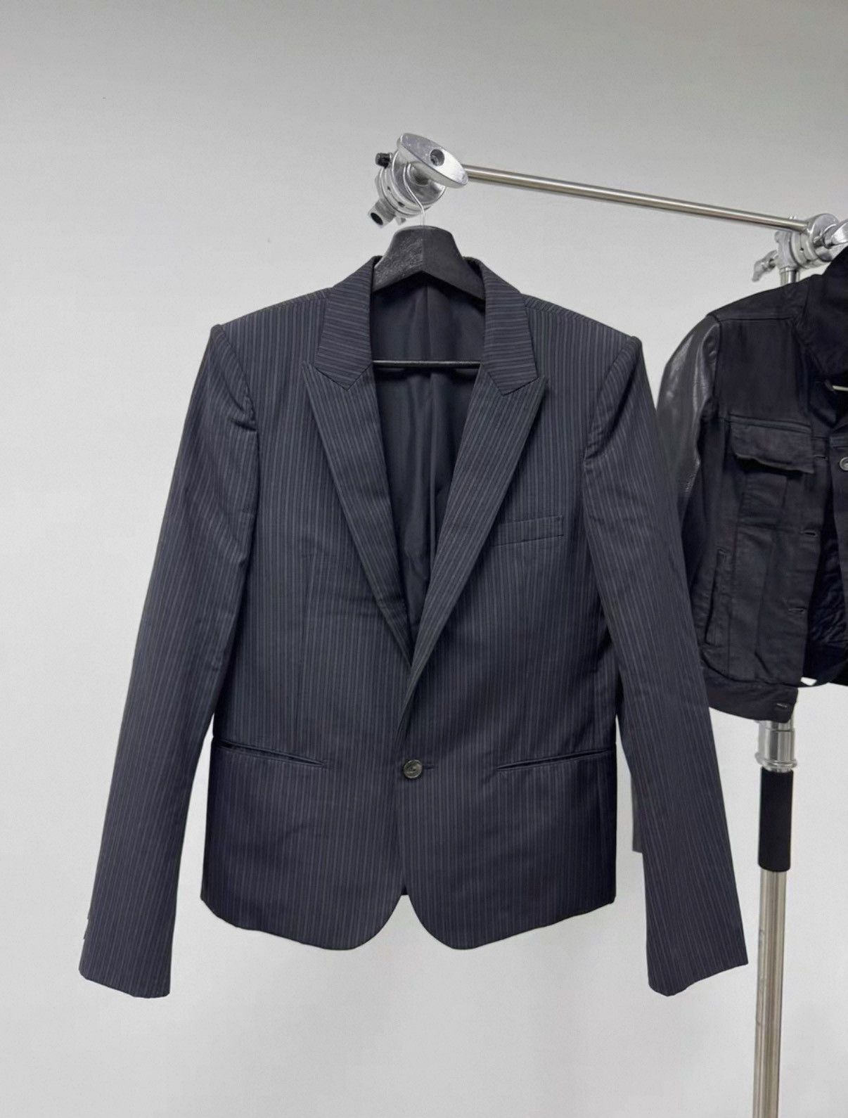 Number (N)ine Number(n)ine 05aw “High Street” pinstriped blazer
