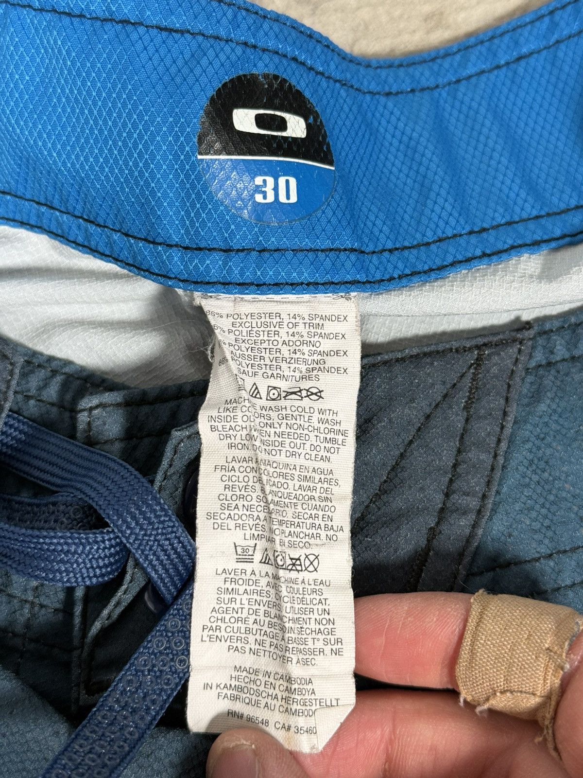 Oakley Y2K Oakley Blue Gray Stripes Board Shorts Size US 30 / EU 46 - 4 Thumbnail