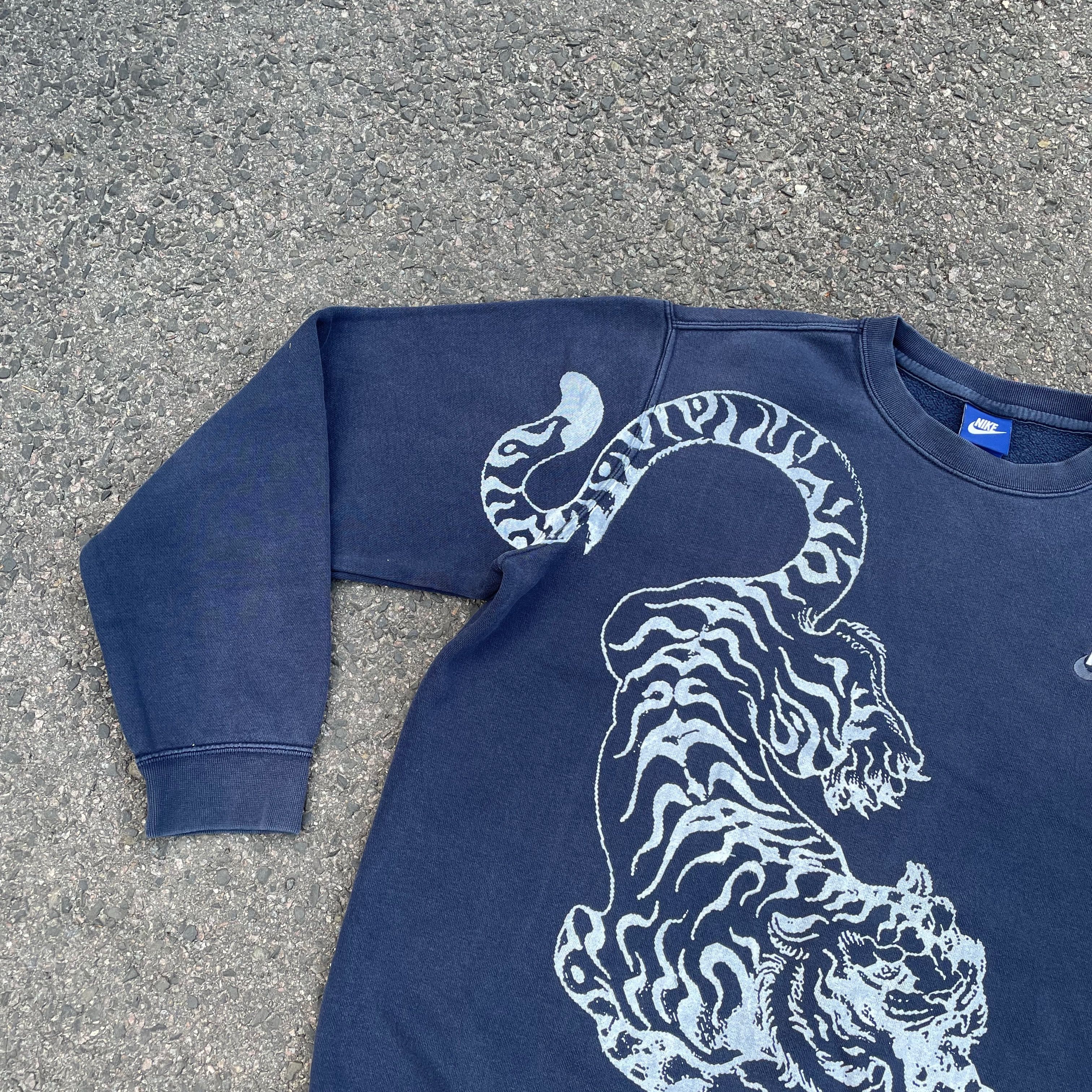 Nike × Vintage Nike sweatshirt custom hand printed tiger y2k art animal Size US L / EU 52-54 / 3 - 3 Thumbnail