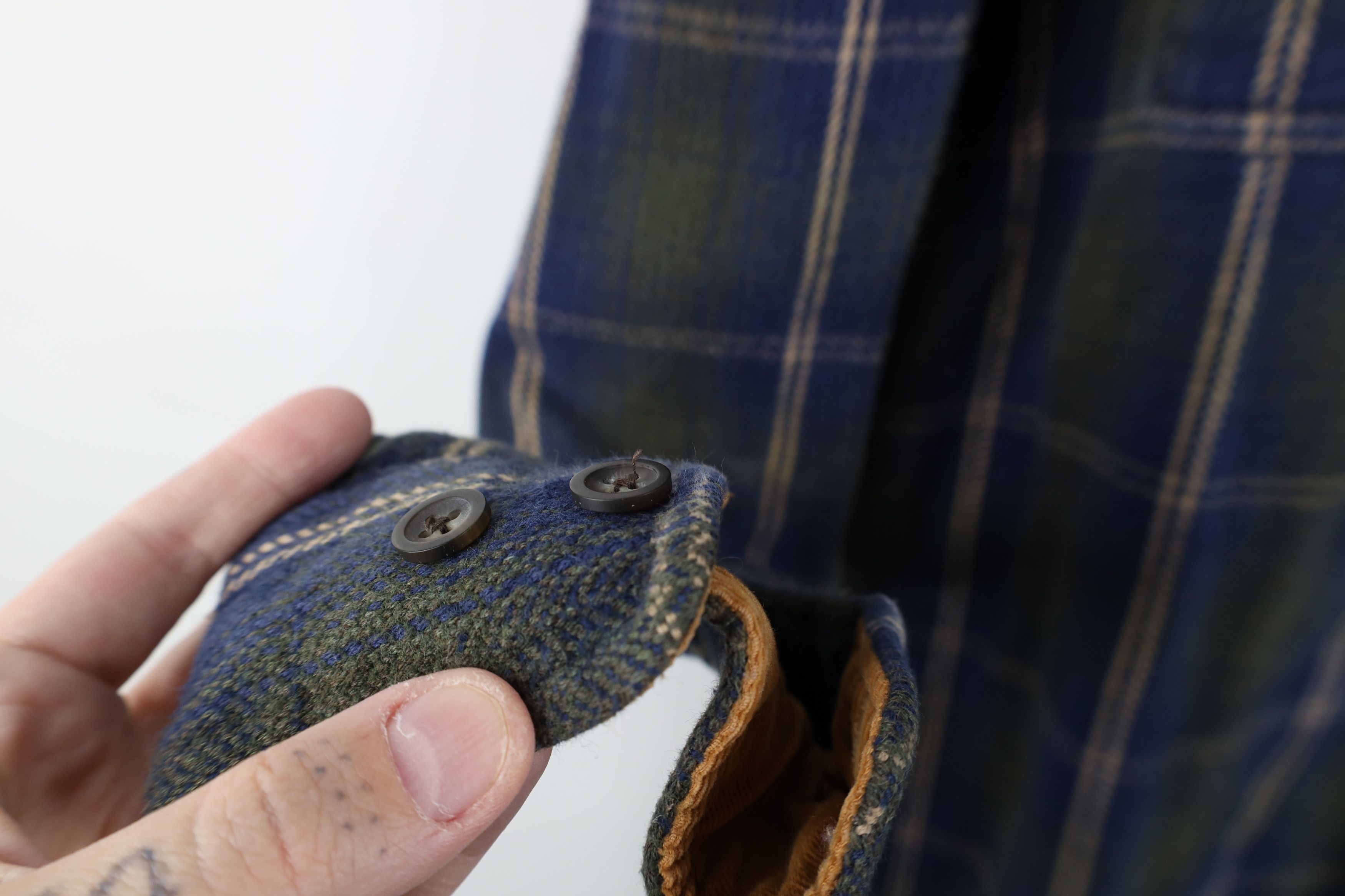 Vintage Vintage 90s Streetwear Heavyweight Button Shirt Plaid Size US L / EU 52-54 / 3 - 5 Thumbnail