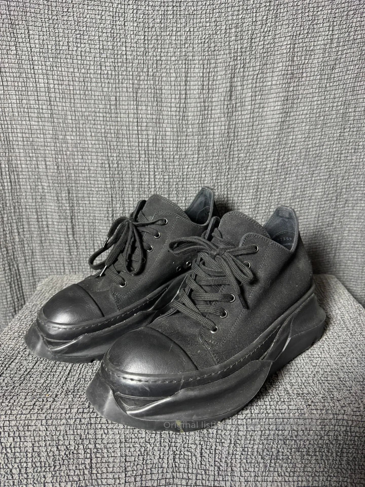 Rick Owens Rick Owens Black Tank Bottom Low Sneakers. Size US 8 / EU 41 - 1 Thumbnail