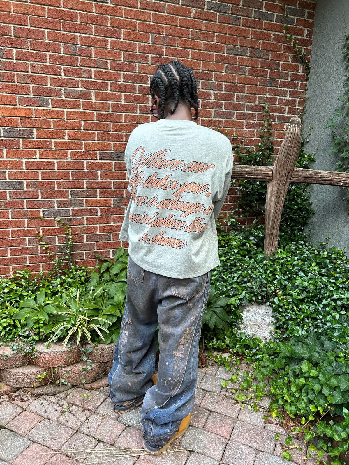 Other "Nothing Like Home" tee @Ghezanausa ig brand Size US M / EU 48-50 / 2 - 8 Thumbnail