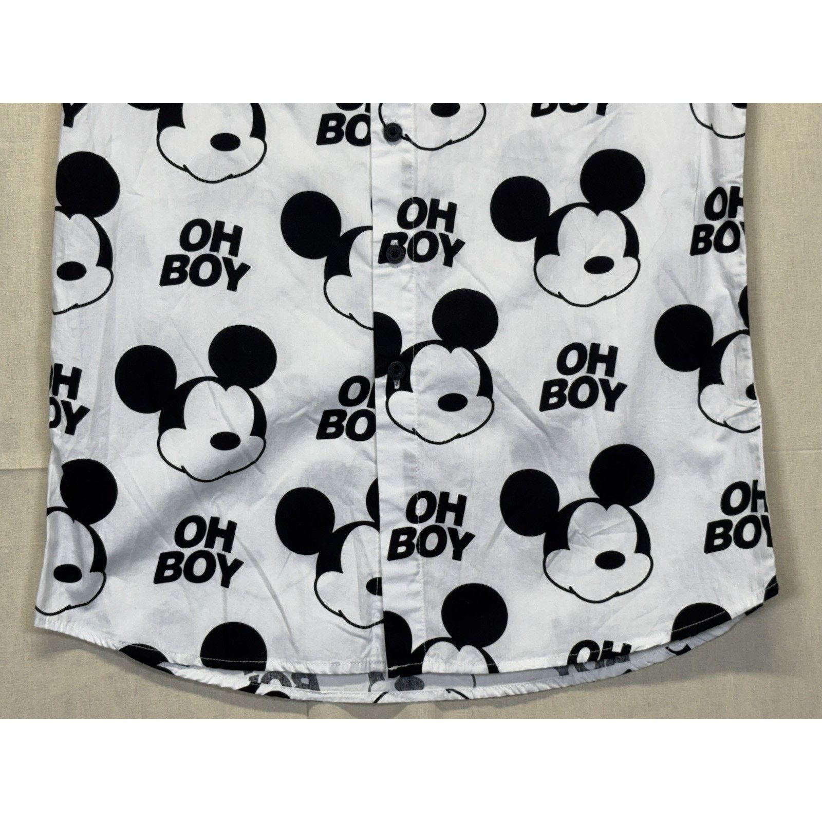 NEFF DISNEY X NEFF Mickey Mouse Men’s Size S Button Up Shirt Size US S / EU 44-46 / 1 - 9 Thumbnail