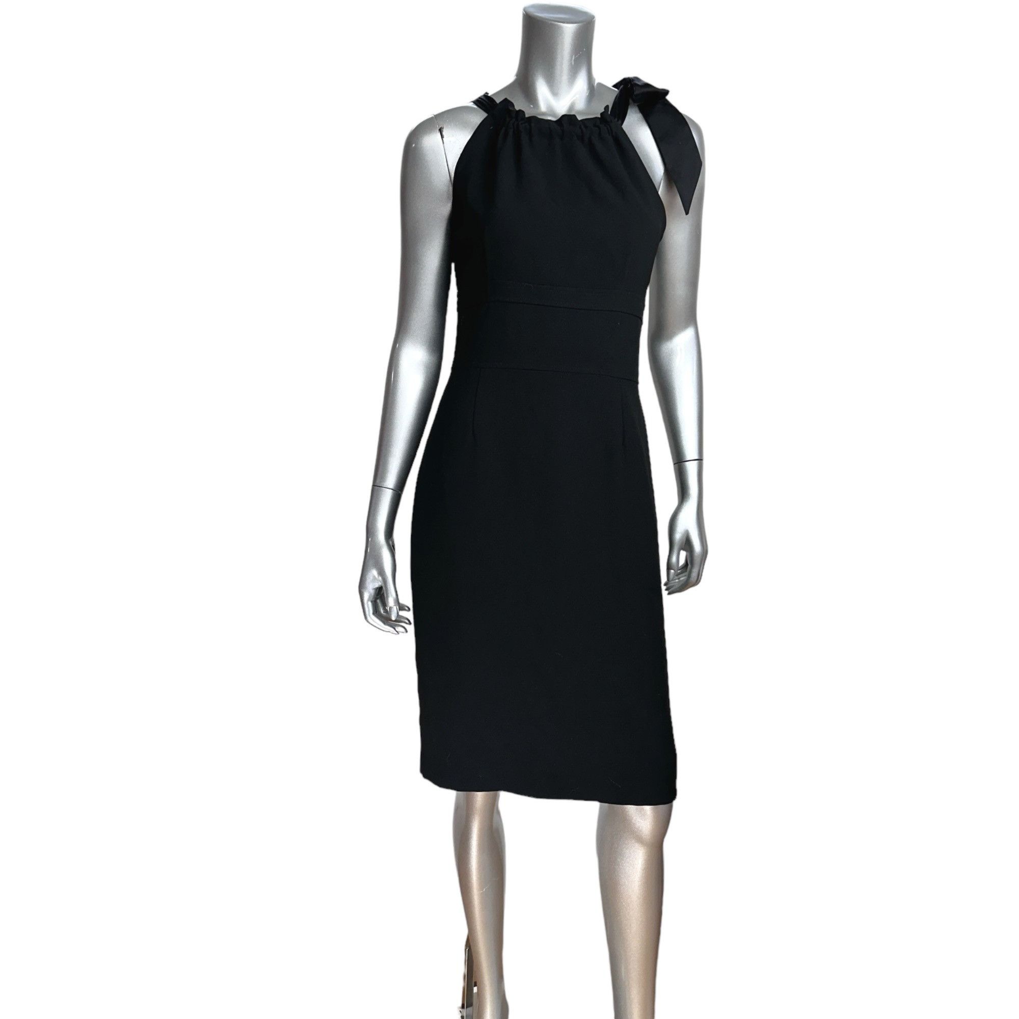 Ann Taylor Ann Taylor Chic Black Halter Knee-Length Dress With Bow Deta Size S / US 4 / IT 40 - 6 Thumbnail