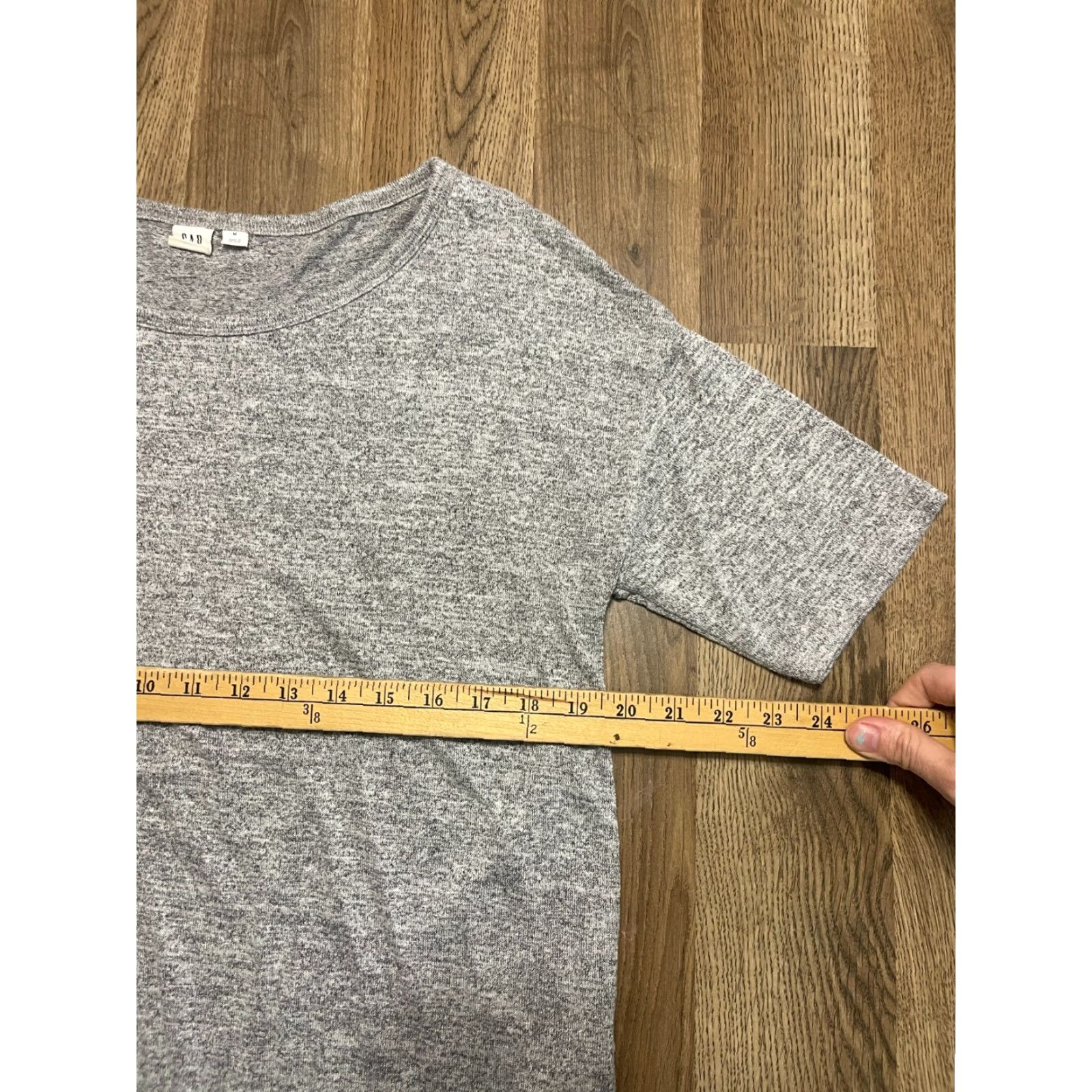 Gap Gap Shirt Women's Medium Grey Round Neck Short Sleeve T-Shirt Casual Regular Modern Basic, Pullover, Free Return, Gap Size M / US 6-8 / IT 42-44 - 6 Thumbnail