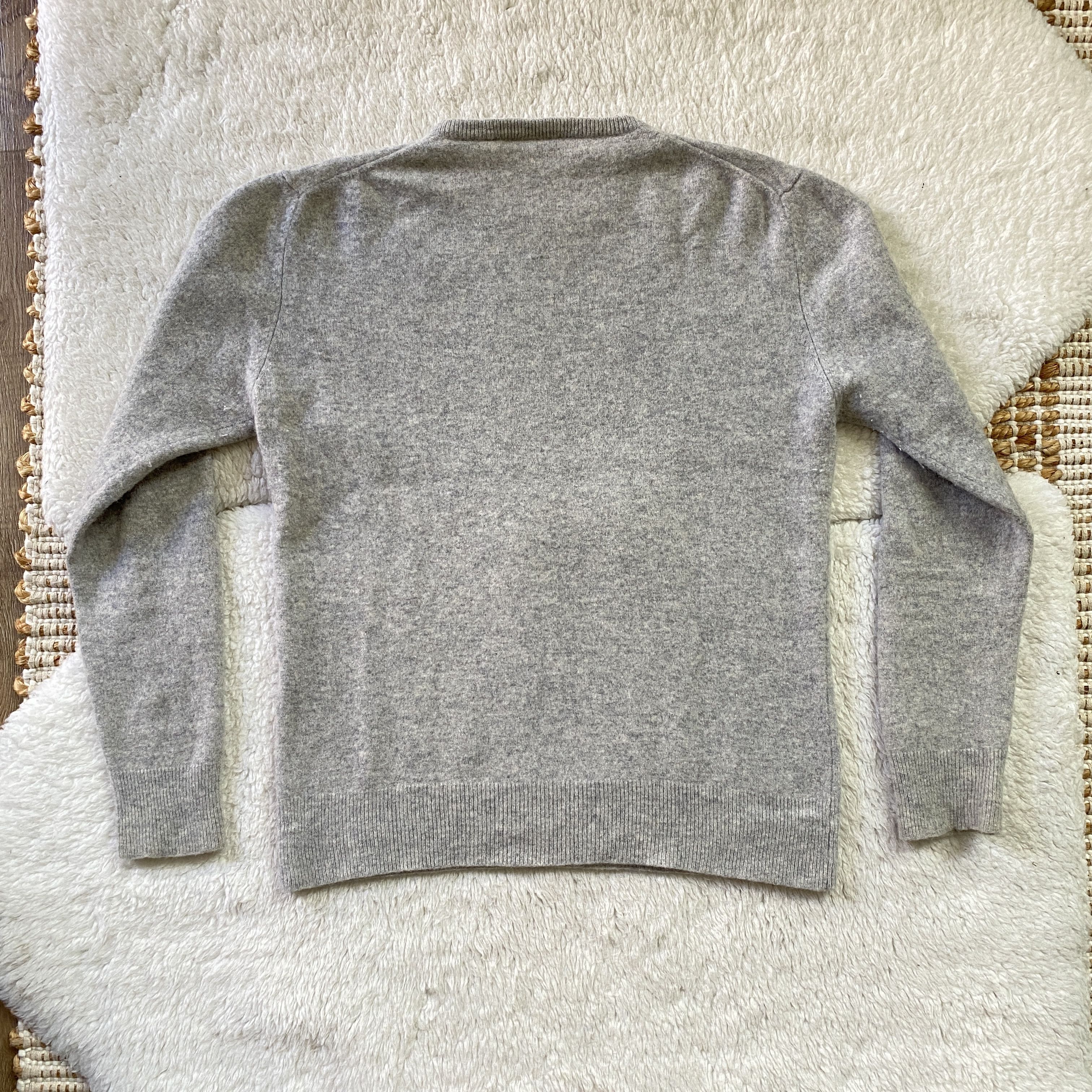 Other Italian Luxury 100% Cashmere Grey Crewneck Sweater Size M / US 6-8 / IT 42-44 - 2 Thumbnail