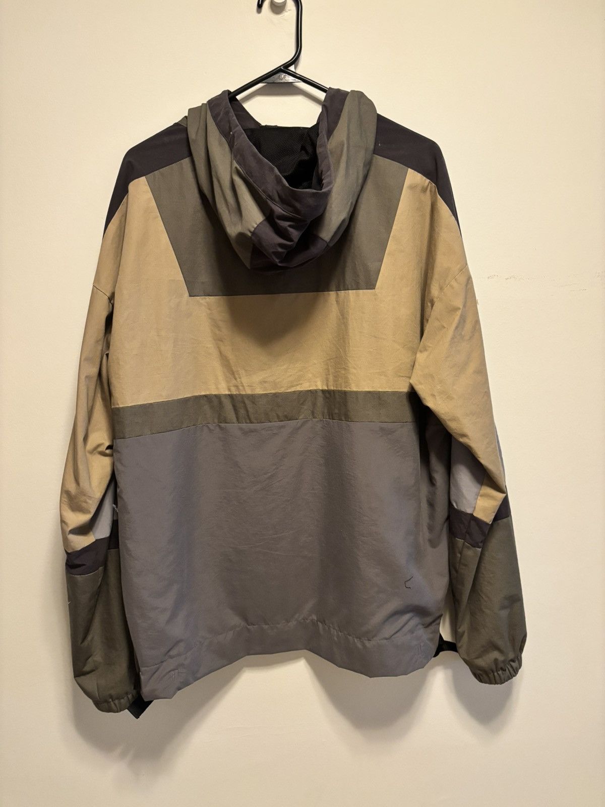 John Elliott John Elliott sail pullover multi sz large 3 Size US L / EU 52-54 / 3 - 2 Thumbnail