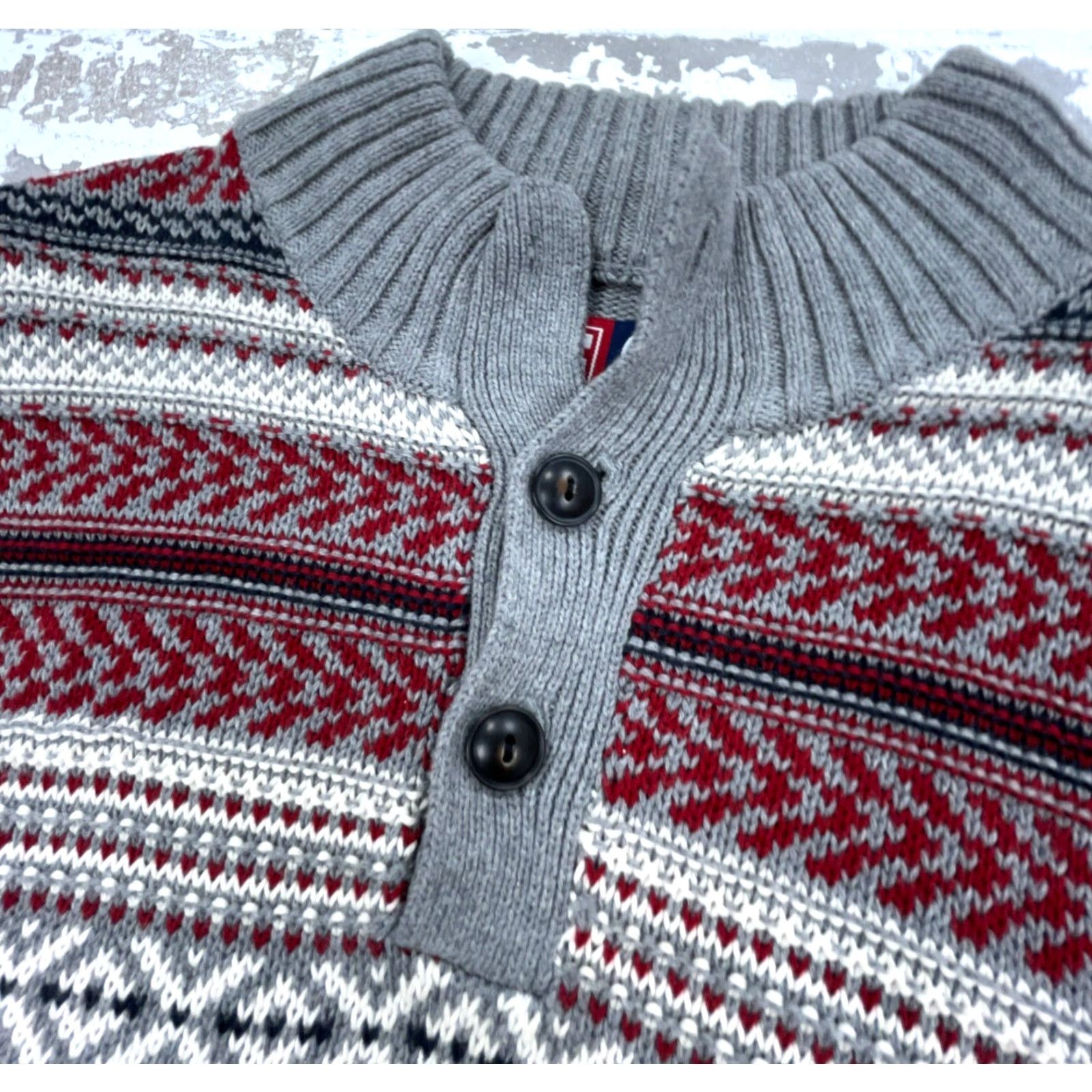 Chaps VINTAGE Chaps Sweater Men Medium Gray Red Henley Heavy Knit Holiday Fair Isle Nordic Size US M / EU 48-50 / 2 - 5 Thumbnail