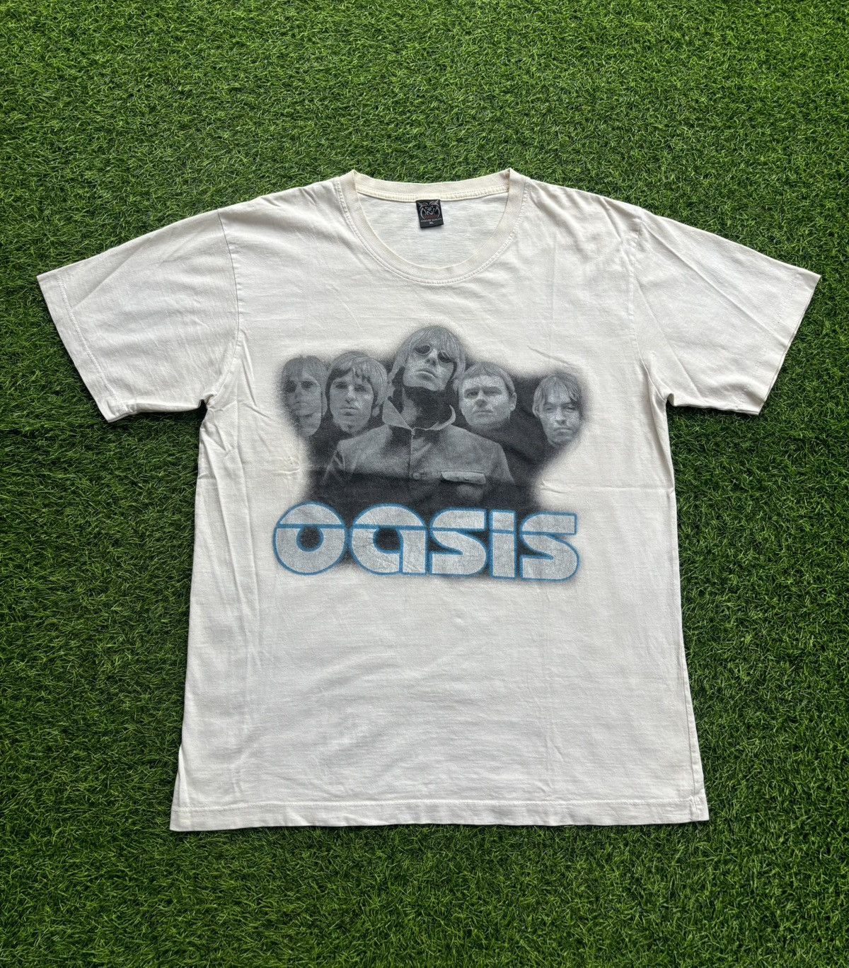 Band Tees Vintage Bootleg Oasis Britpop Band Tshirt Size US XL / EU 56 / 4 - 1 Thumbnail