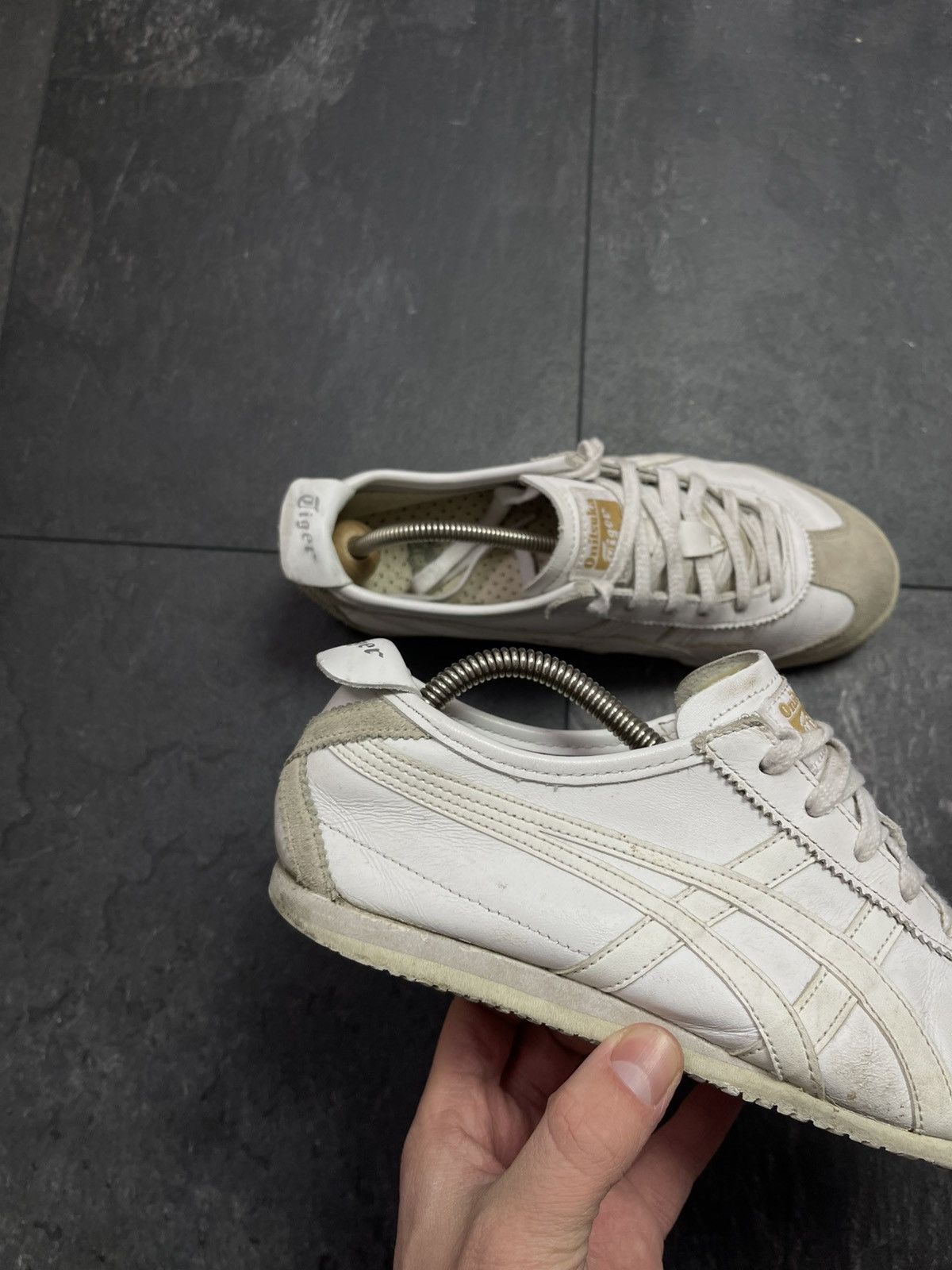 Streetwear Vintage asics onitsuka tiger leather sneakers Size US 5.5 / EU 38 - 2 Thumbnail