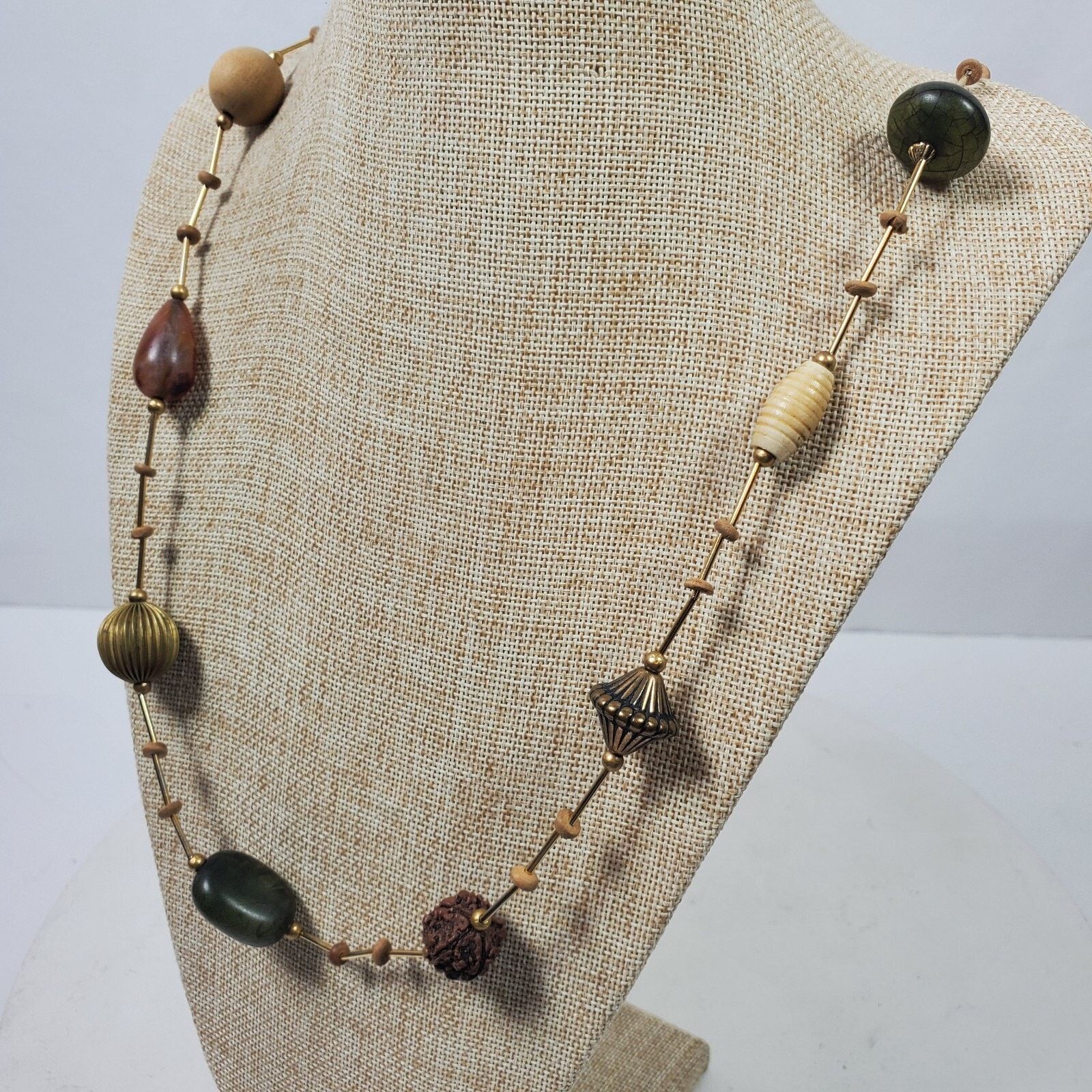 The Unbranded Brand Vintage Peruvian Necklace 40 Inch Single Strand Pullover Size ONE SIZE - 3 Thumbnail