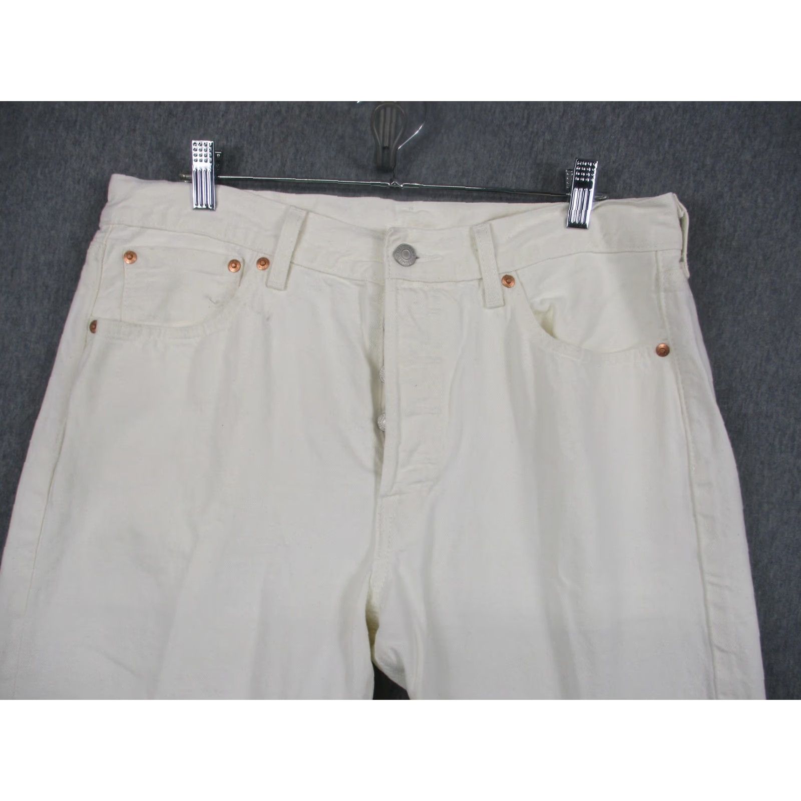 Levi's VINTAGE Levi's 501 Jeans BIG E Mens 34x30 White Selvedge BIG E - 501 Series, Regular, Straight, 5-Pocket, Button Fly, Cotton Denim, White Size US 34 / EU 50 - 4 Thumbnail