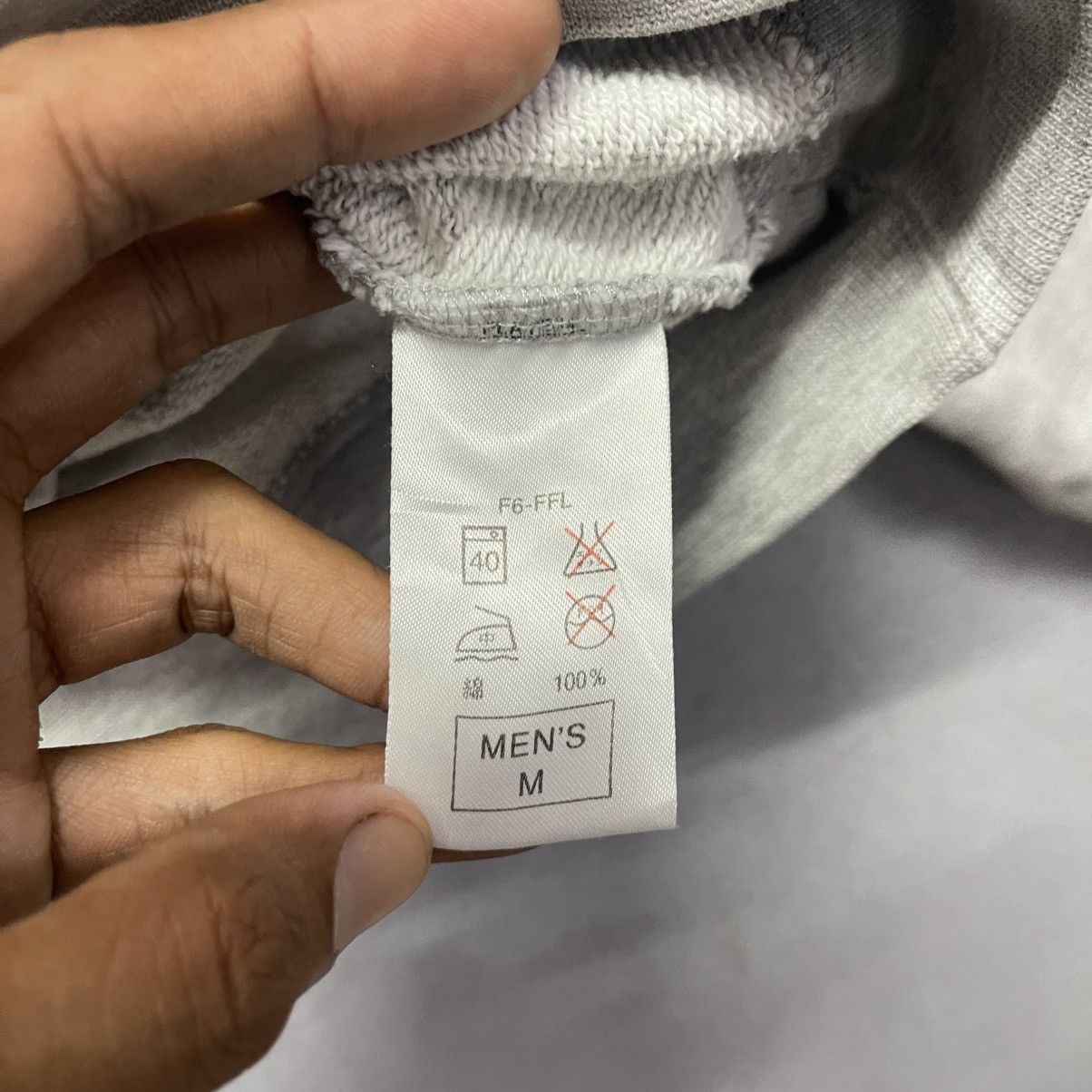 Nike Vintage Nike Swoosh Hoodie – Heather Gray – Made in Vietnam Size US M / EU 48-50 / 2 - 9 Thumbnail