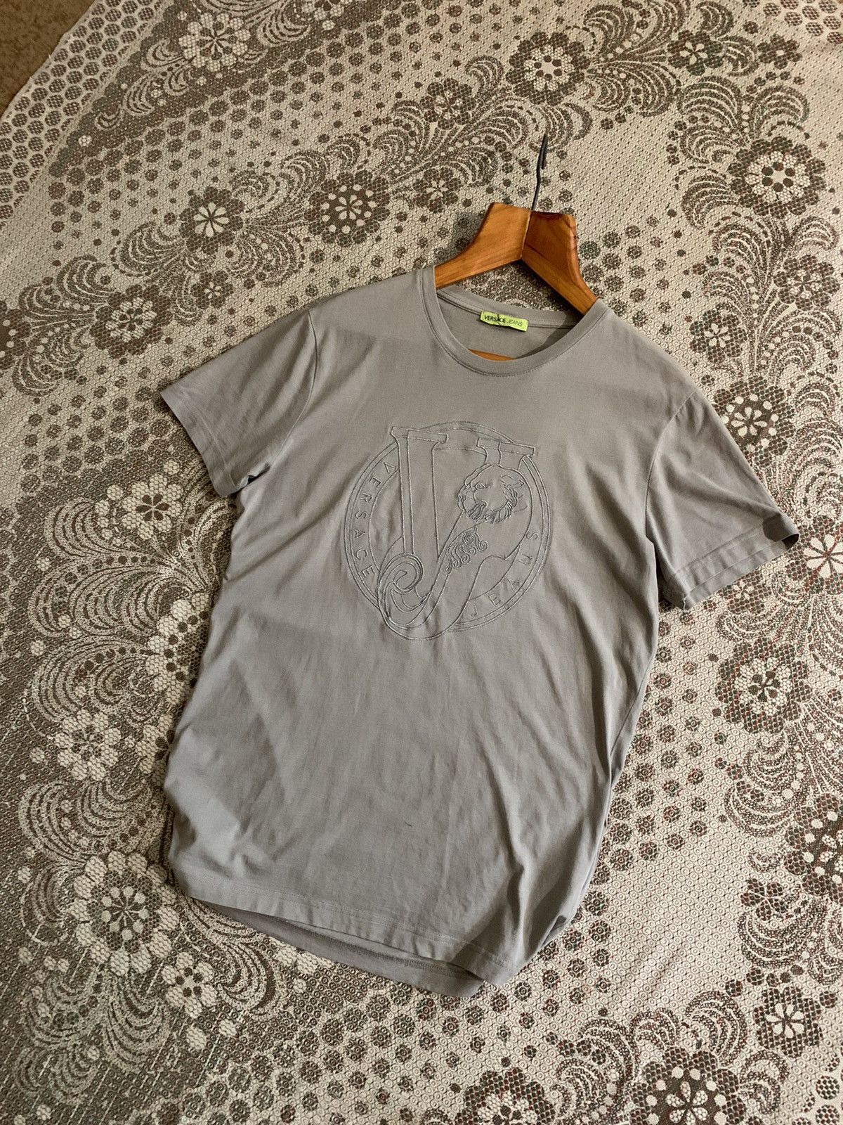 Versace Jeans Couture T-shirt Versace jeans couture luxury item big logo Size US M / EU 48-50 / 2 - 1 Thumbnail