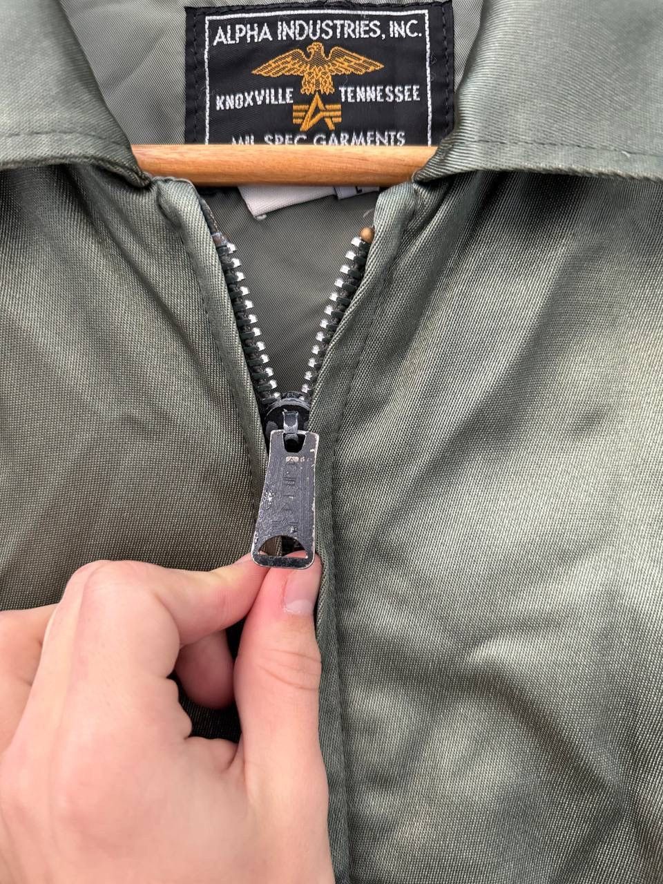Alpha Industries Vintage Alpha Industries 1990s Made in USA Jacket Size US L / EU 52-54 / 3 - 3 Thumbnail