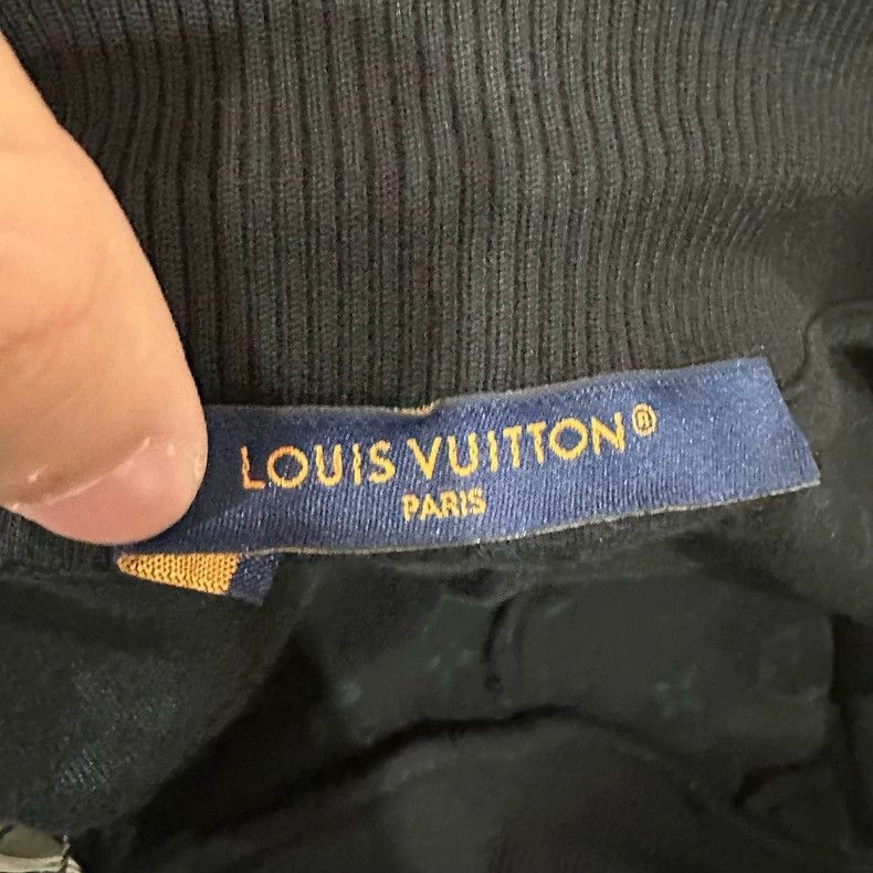 Louis Vuitton Louis Vuitton size xl Fully printed towel shorts 2505-Next Size US 28 / EU 44 - 5 Thumbnail