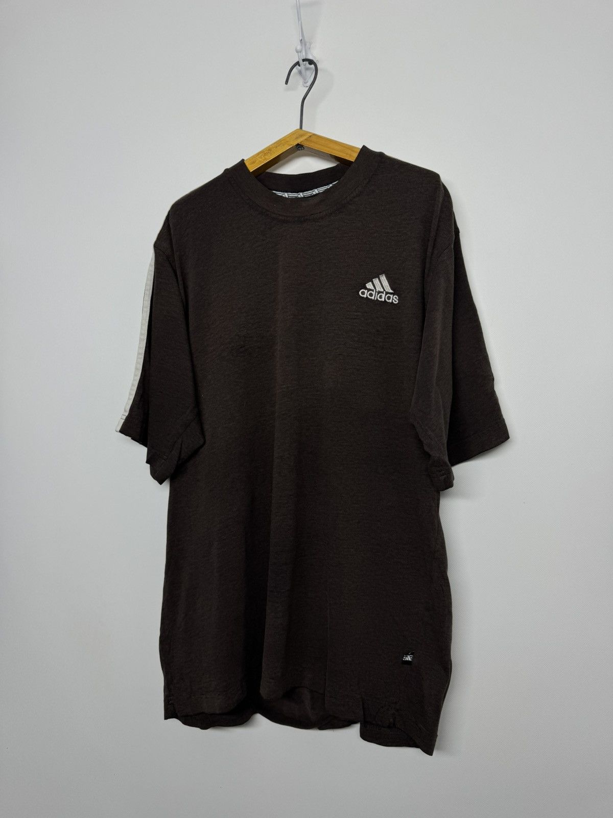 Adidas Vintage Y2k Brown 🤎 Adidas T-Shirt 90’s Size US L / EU 52-54 / 3 - 3 Thumbnail