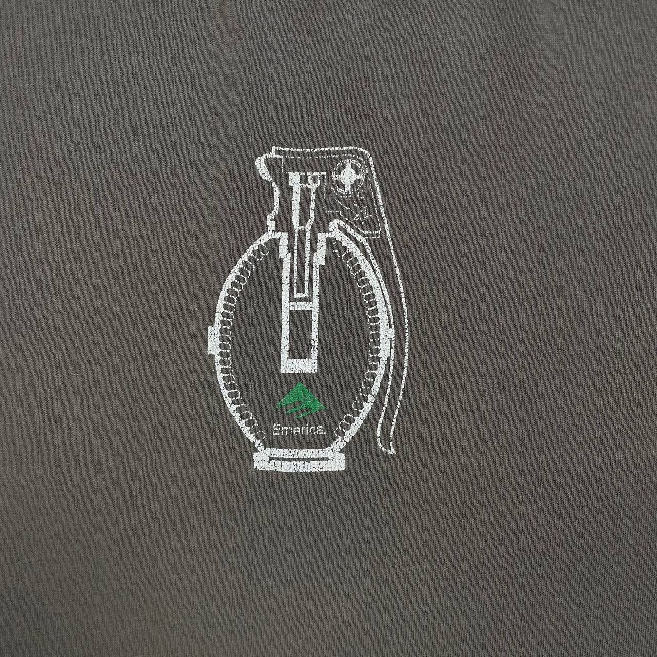 Emerica × Vintage Vintage 2000s Emerica Skateboarding Grenade T Shirt Faded Size US XL / EU 56 / 4 - 4 Thumbnail