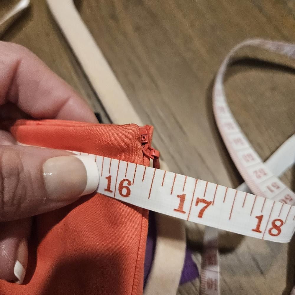 Designer BelloGante High-Waisted Coral Pencil Skirt with Sheer Strips Size 32" / US 10 / IT 46 - 7 Thumbnail