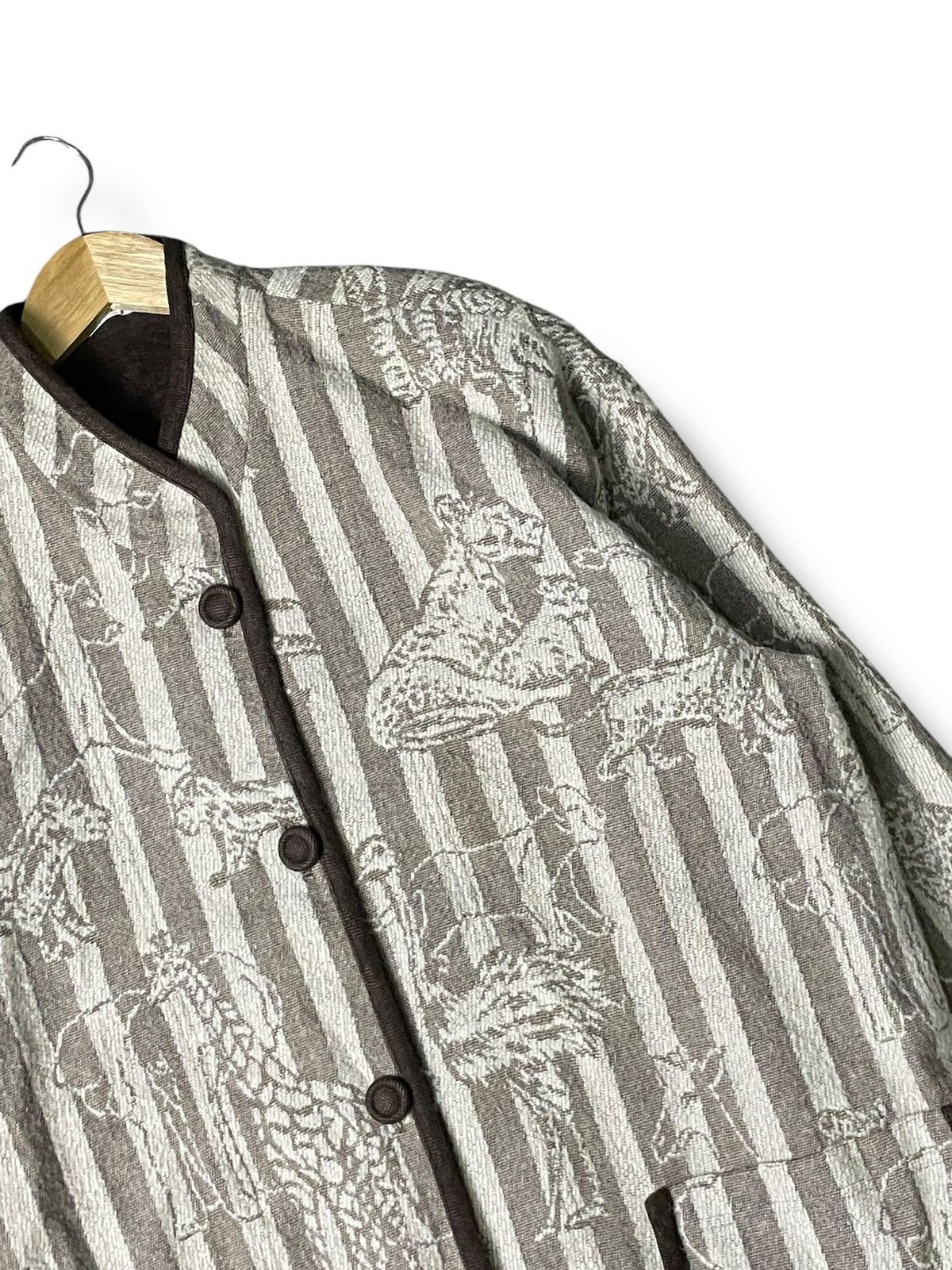 Designer × Japanese Brand × Vintage INCL.UBE Brand Vintage Animal Design Jacket (66) Size US M / EU 48-50 / 2 - 2 Thumbnail