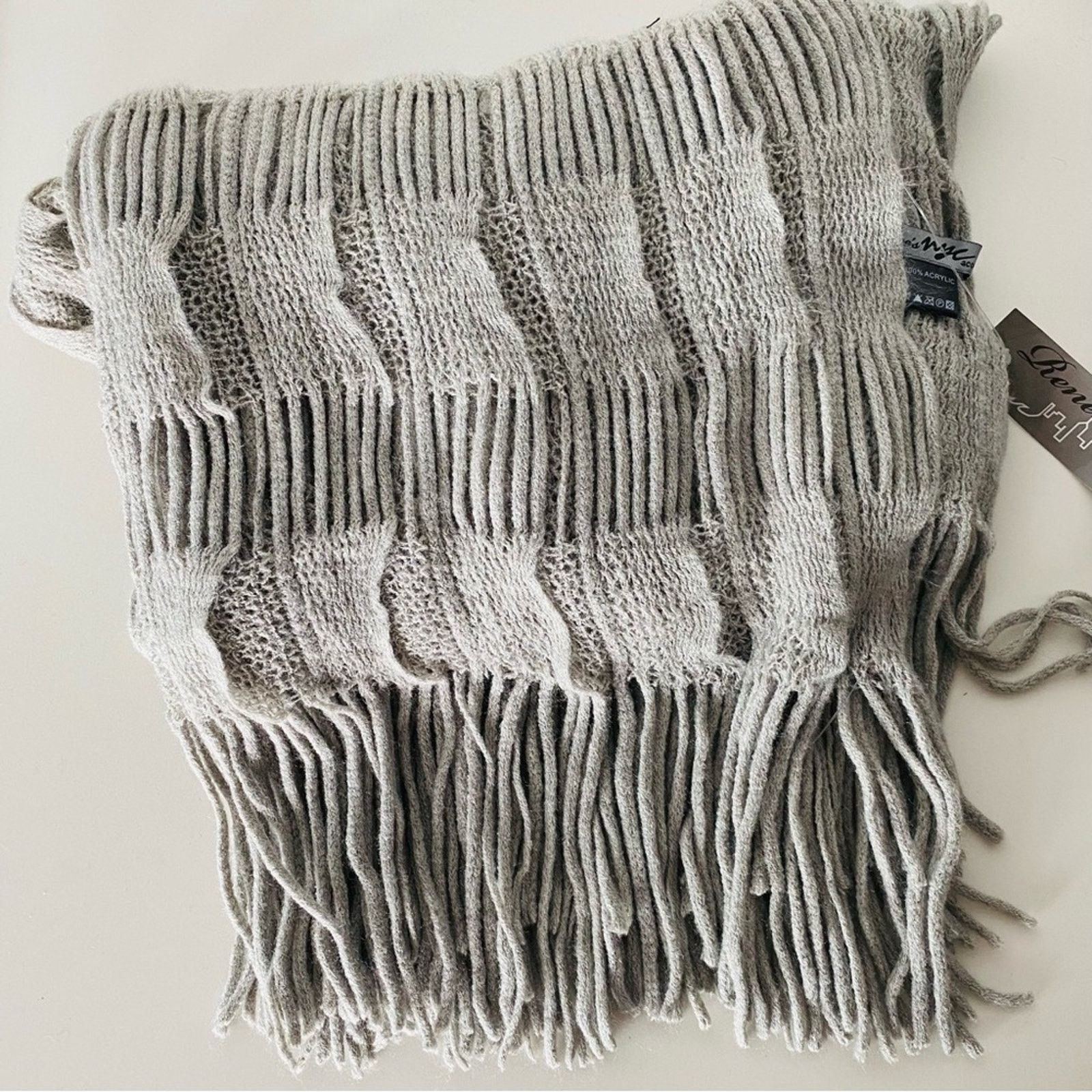 Nordstrom NEW NORDSTROM Grey Silver Chunky Open Knit Tassel Scarf Wrap Size ONE SIZE - 7 Thumbnail