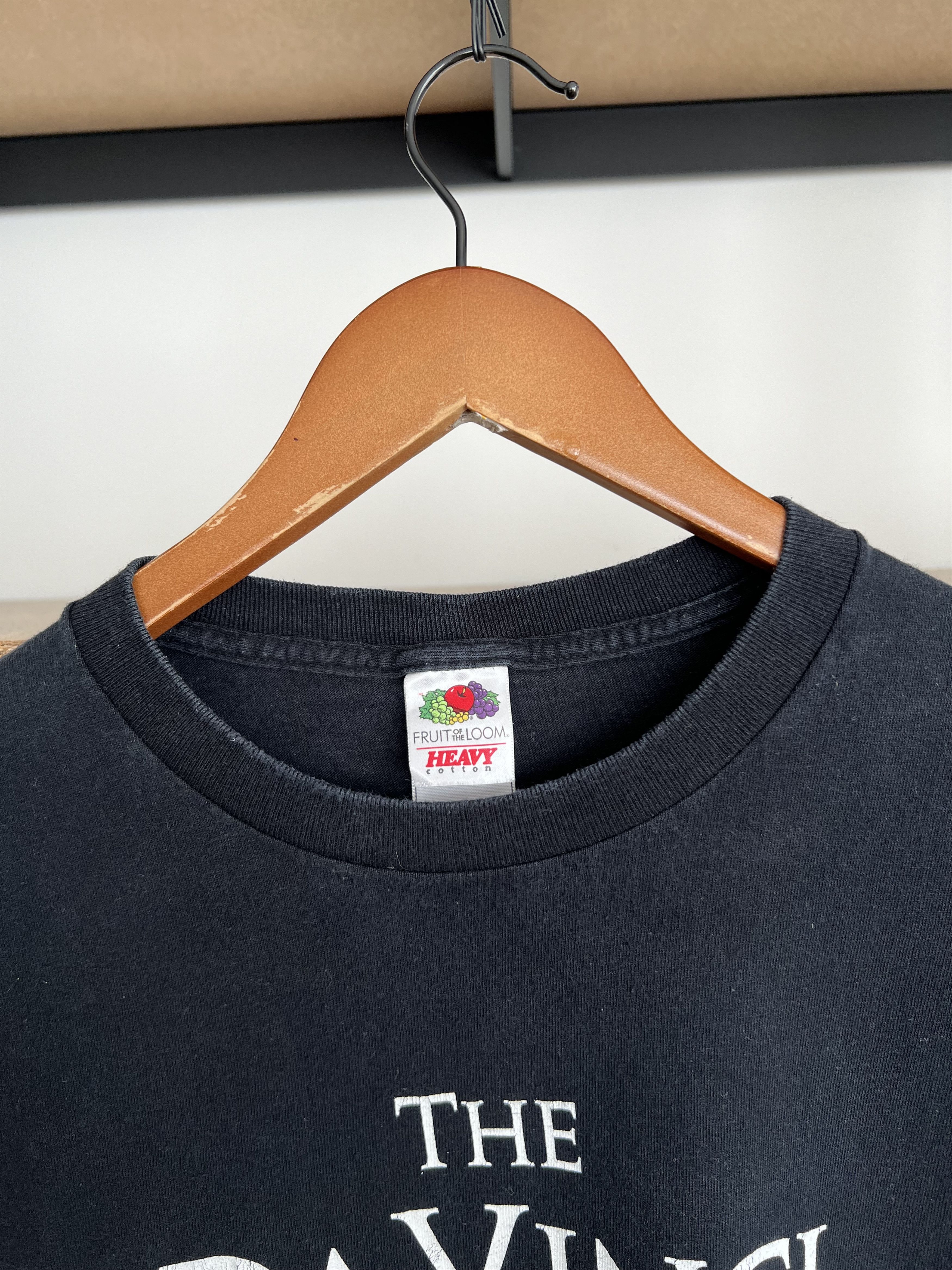 Vintage Vintage 2000s The Da Vinci Code Tom Hanks Movie Black Tshirt Size US L / EU 52-54 / 3 - 8 Thumbnail