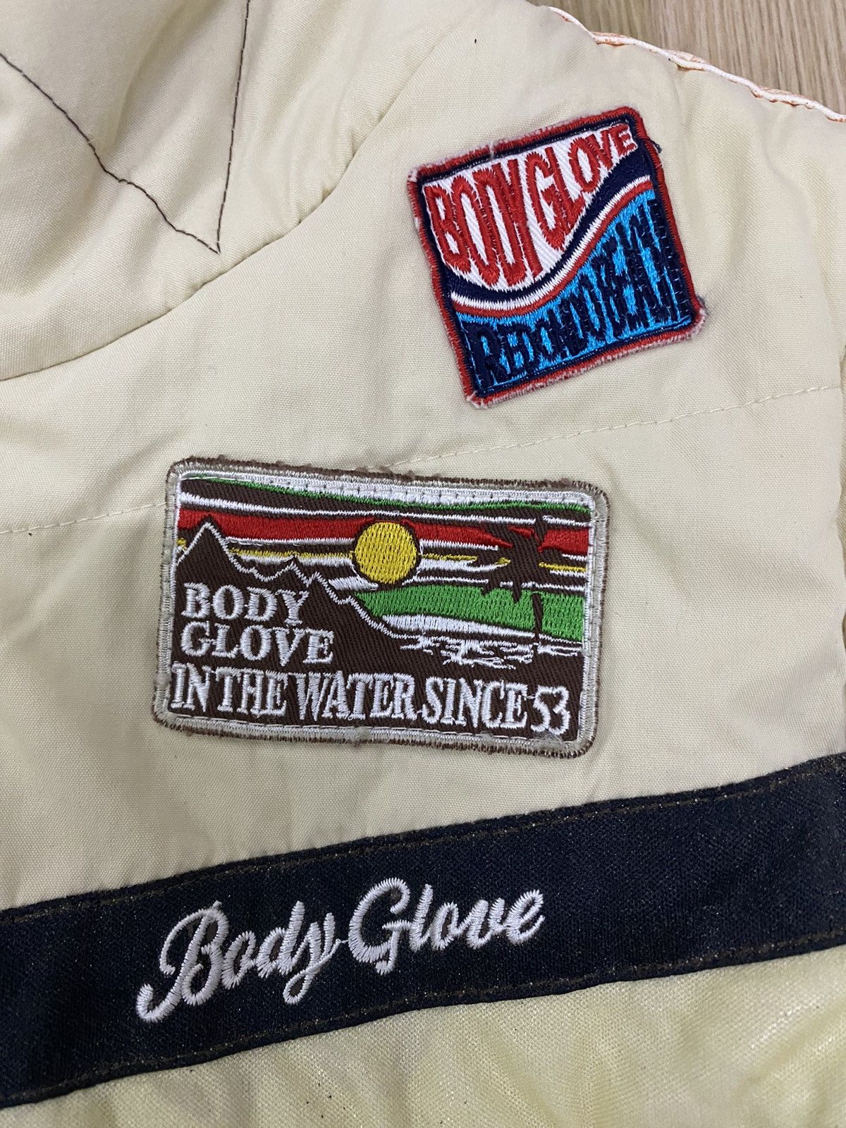 Body Glove Body Glove patches logo redondo beach puffer jacket Size US L / EU 52-54 / 3 - 6 Thumbnail