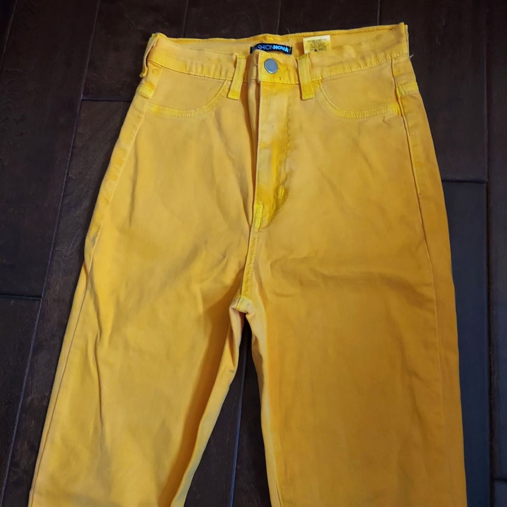 Fashion Nova Fashion Nova Jeans Women Size 7 Yellow Skinny Stretch Denim High Rise ZIP Button Solid College Juniors Womens Jeans Size 28" / US 6 / IT 42 - 5 Thumbnail