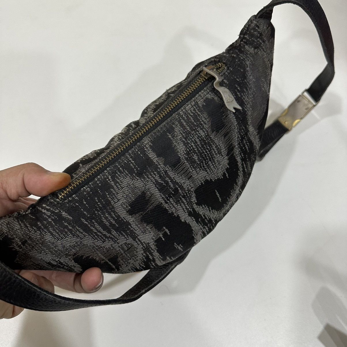 Vivienne Westwood ‼️YES‼️ VINTAGE VIVIENNE WESTWOOD POUCH WAIST BAG Size ONE SIZE - 5 Thumbnail