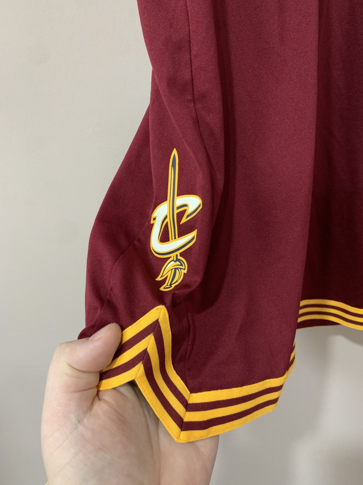 Adidas × NBA Cleveland Cavaliers Basketball Shorts NBA Adidas Size XXS Size US 26 / EU 42 - 3 Thumbnail