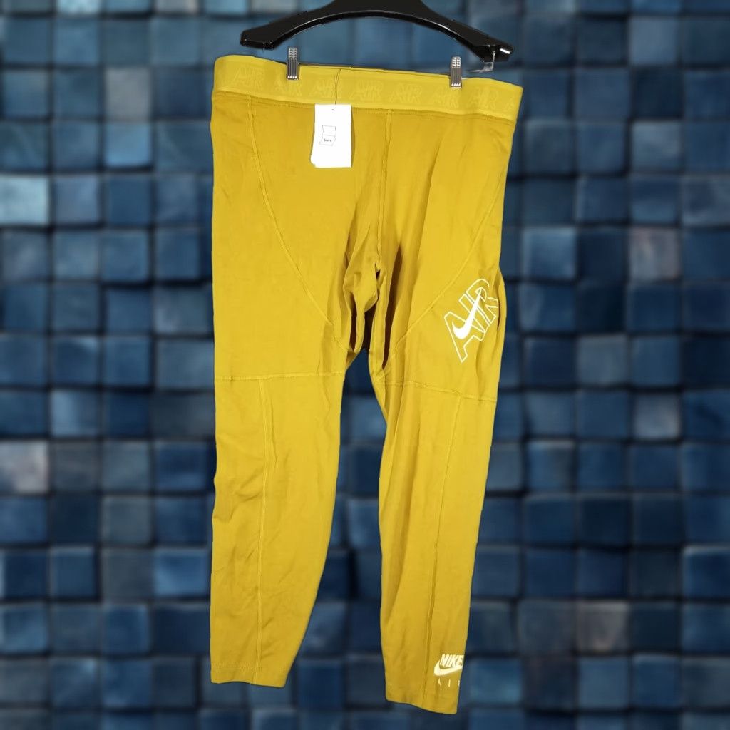 Nike Nike Plus Size Leggings Women 1X Mustard Skinny Compression Athleisure Sportswear Size 40" / US 18 - 1 Thumbnail