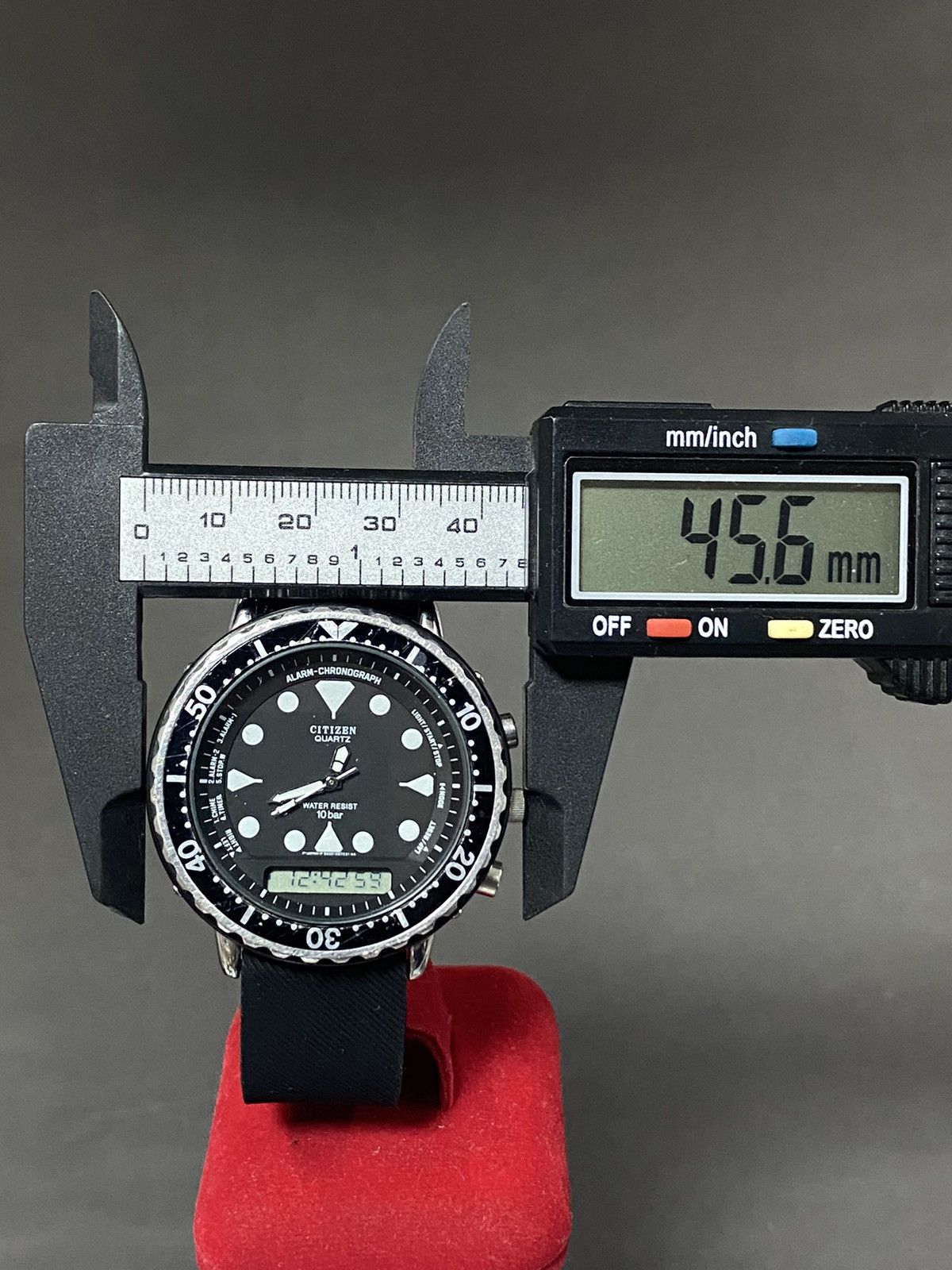 Citizen × Vintage Rare Vintage CITIZEN Diver Analog/Digital Quartz Men’s Watch Size ONE SIZE - 9 Thumbnail