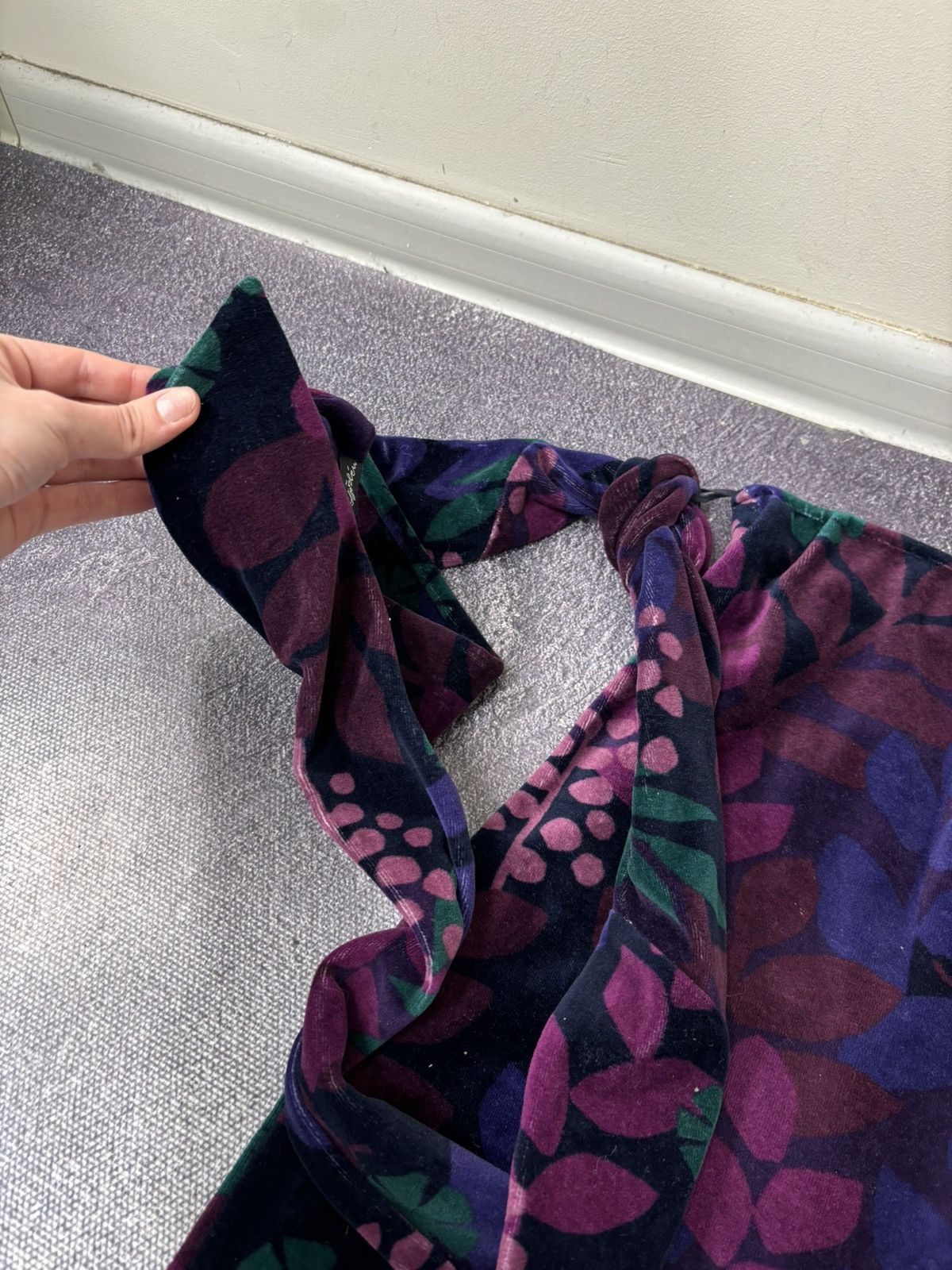 Gudrun Sjoden Gudrun Sjoden Women’s Velour Floral Set Skirt/Jacket Size M / US 6-8 / IT 42-44 - 18 Thumbnail