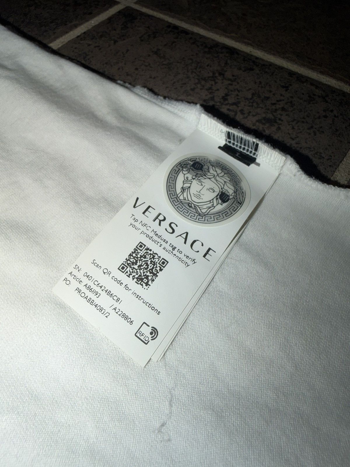 Versace Versace Size US L / EU 52-54 / 3 - 4 Thumbnail