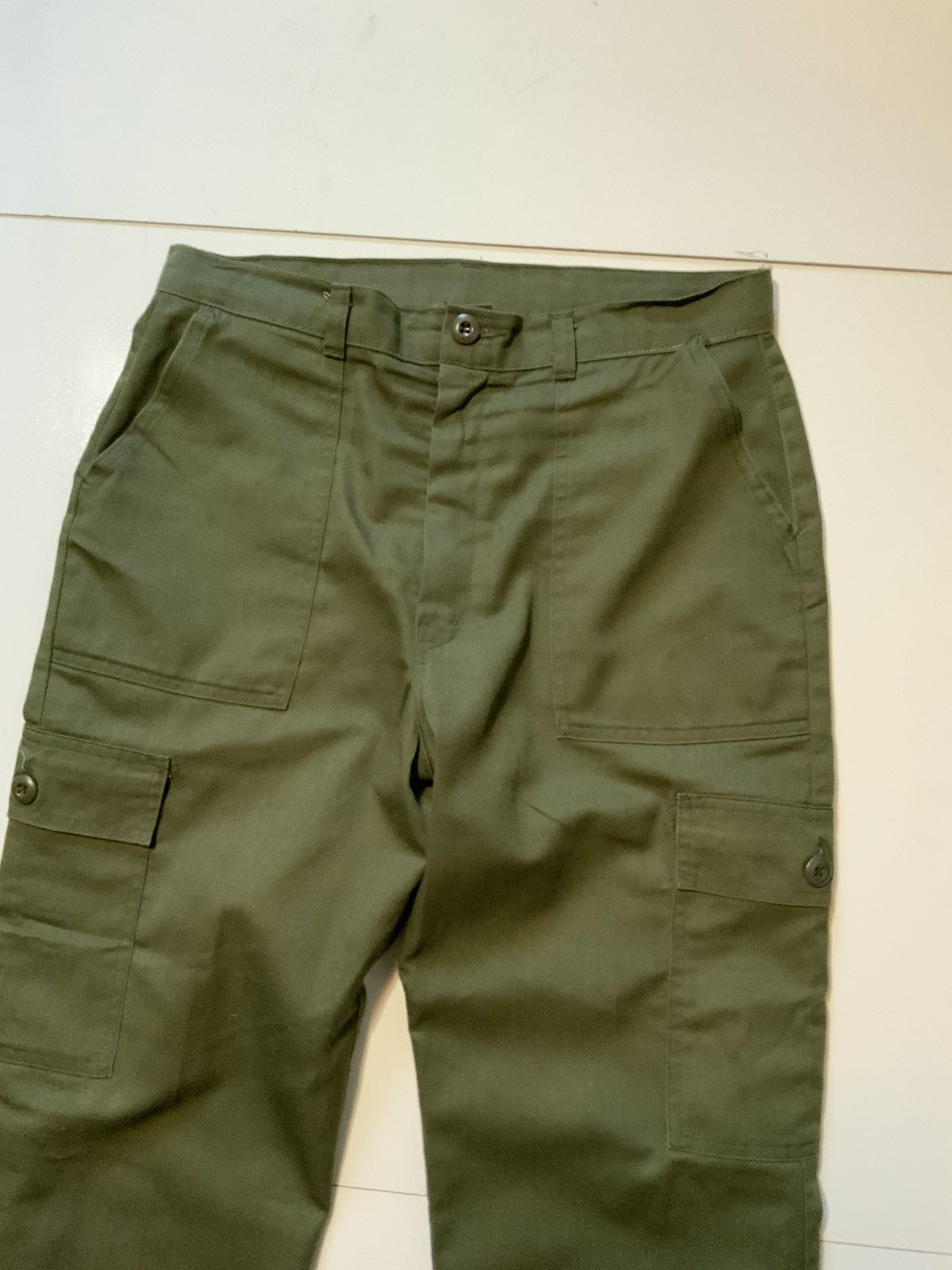Vintage Vintage 70s Dee Cee Army Olive Green Cargo Wide Leg Pants Size US 32 / EU 48 - 4 Thumbnail