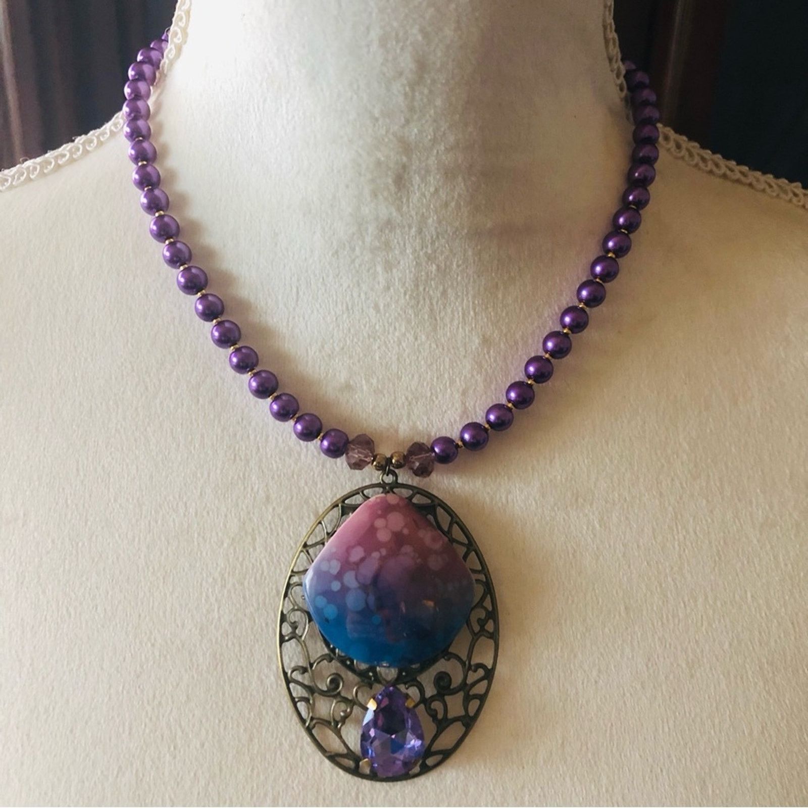 Handmade Handcrafted repurpose ombré porcelain Pearl necklace Size ONE SIZE - 3 Thumbnail