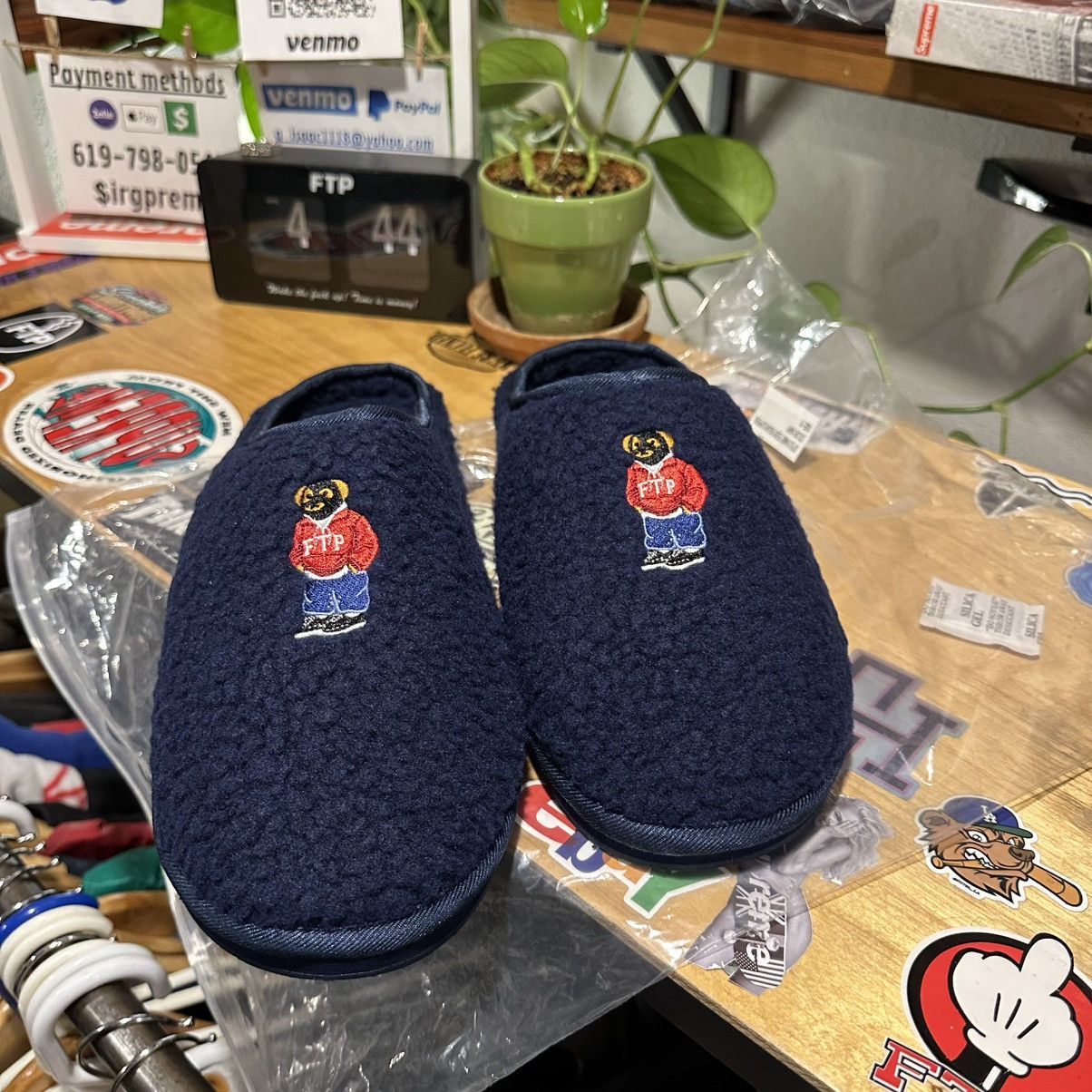 Fuck The Population Ftp bear slippers (navy) 11m Size US 11 / EU 44 - 4 Thumbnail