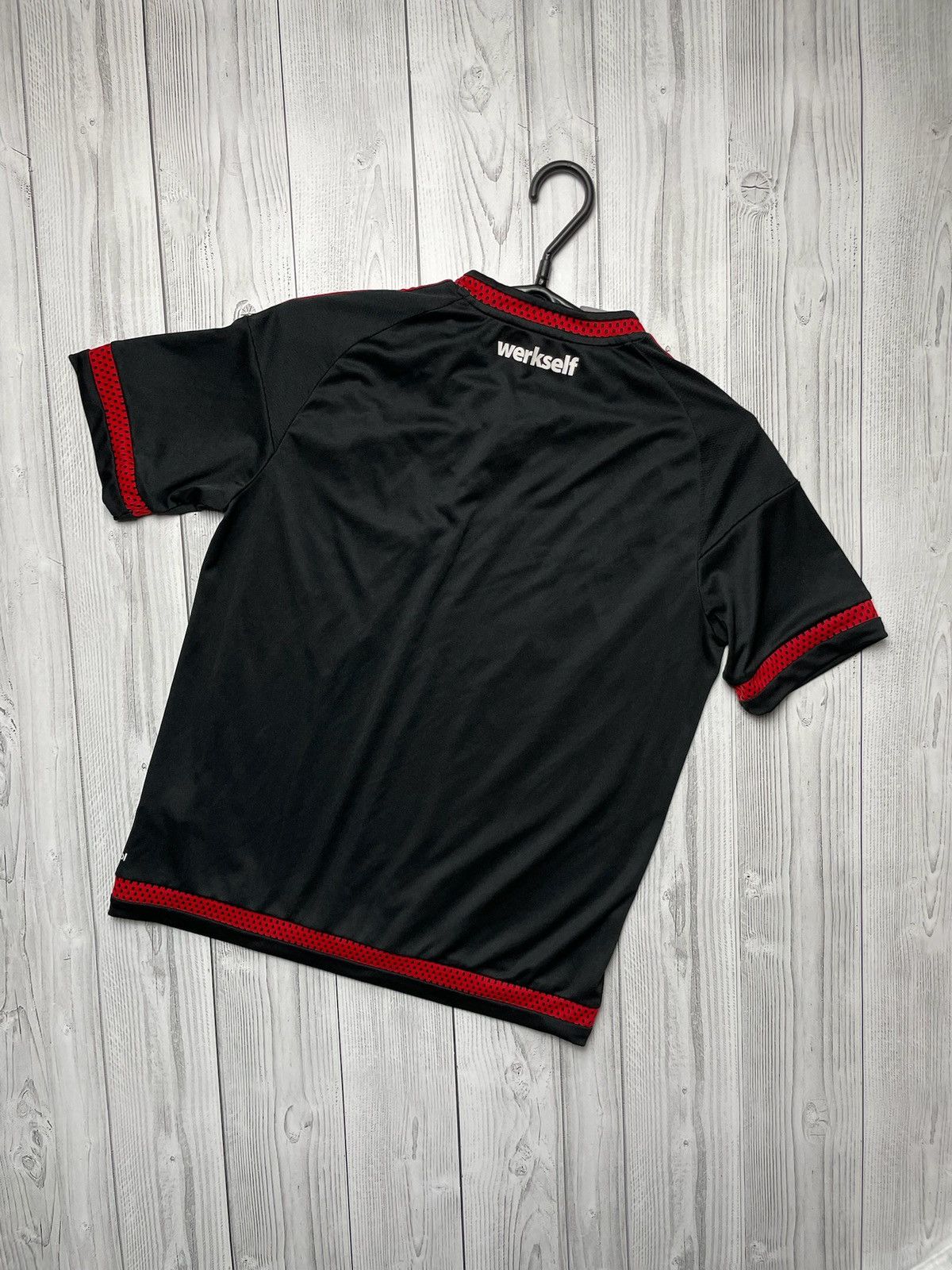 Adidas × Vintage Vintage adidas Bayern Leverkusen LG soccer jersey size Xs/S Size US XS / EU 42 / 0 - 5 Thumbnail