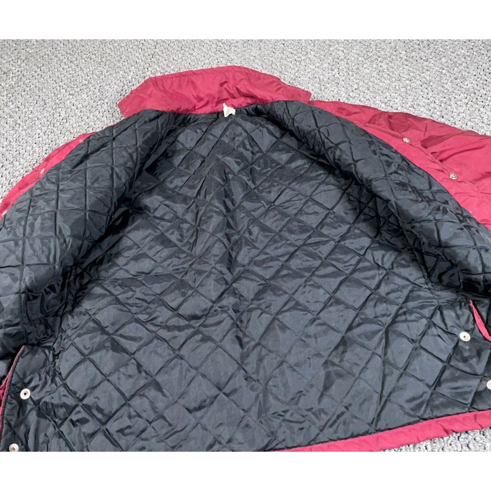 Vintage VTG Nylon Quilted Bomber Jacket Adult XL Red Yellow 80s Trim Snap Button Vintage Mens Jacket Size US XL / EU 56 / 4 - 4 Thumbnail