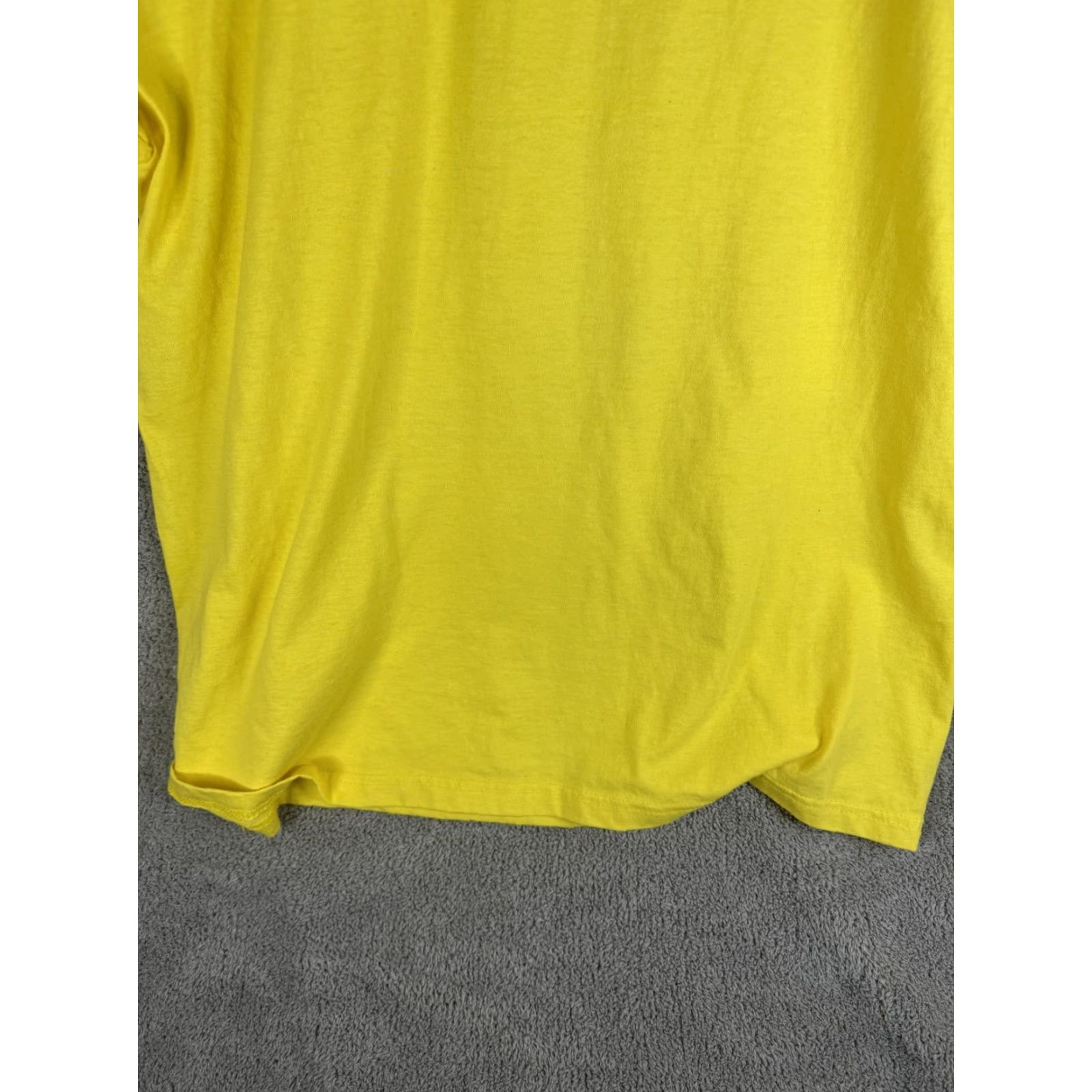 Fruit Of The Loom VINTAGE Rio Las Vegas Shirt Mens XL Yellow Casino Promo Fruit Of The Loom 90s Size US XL / EU 56 / 4 - 5 Thumbnail
