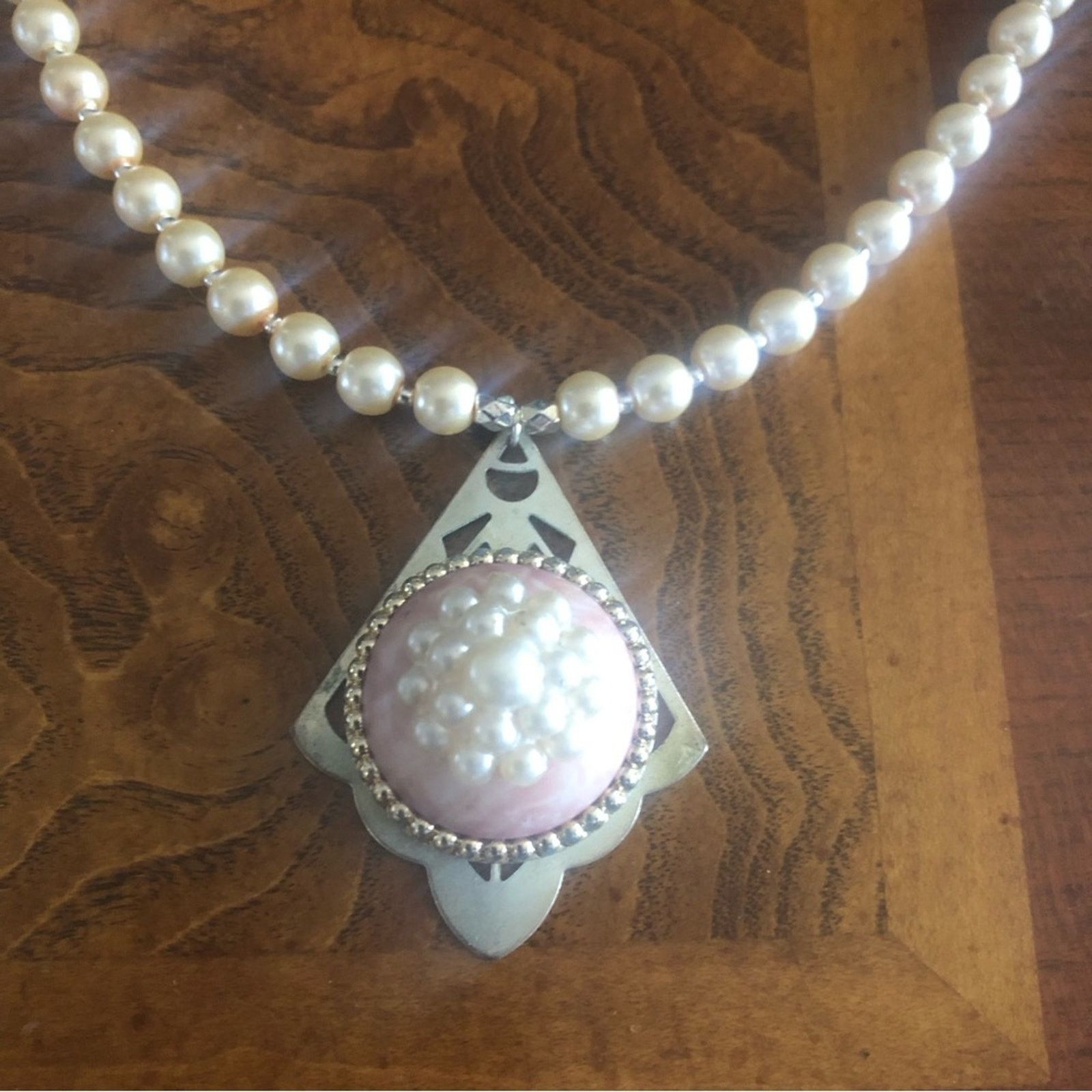 Handmade Handcrafted repurpose snow queen pearl dome Pearl necklace Size ONE SIZE - 9 Thumbnail