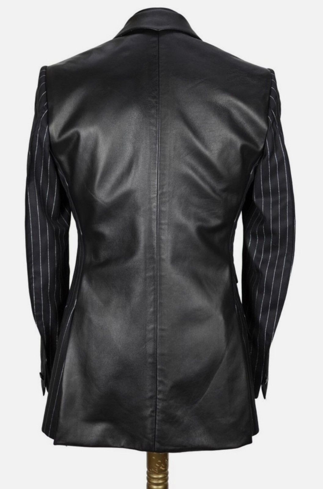 Sir Tom Baker Sir Tom Baker Black w/ Silver Pinstripe Jacket - Leather Size 38R - 12 Thumbnail